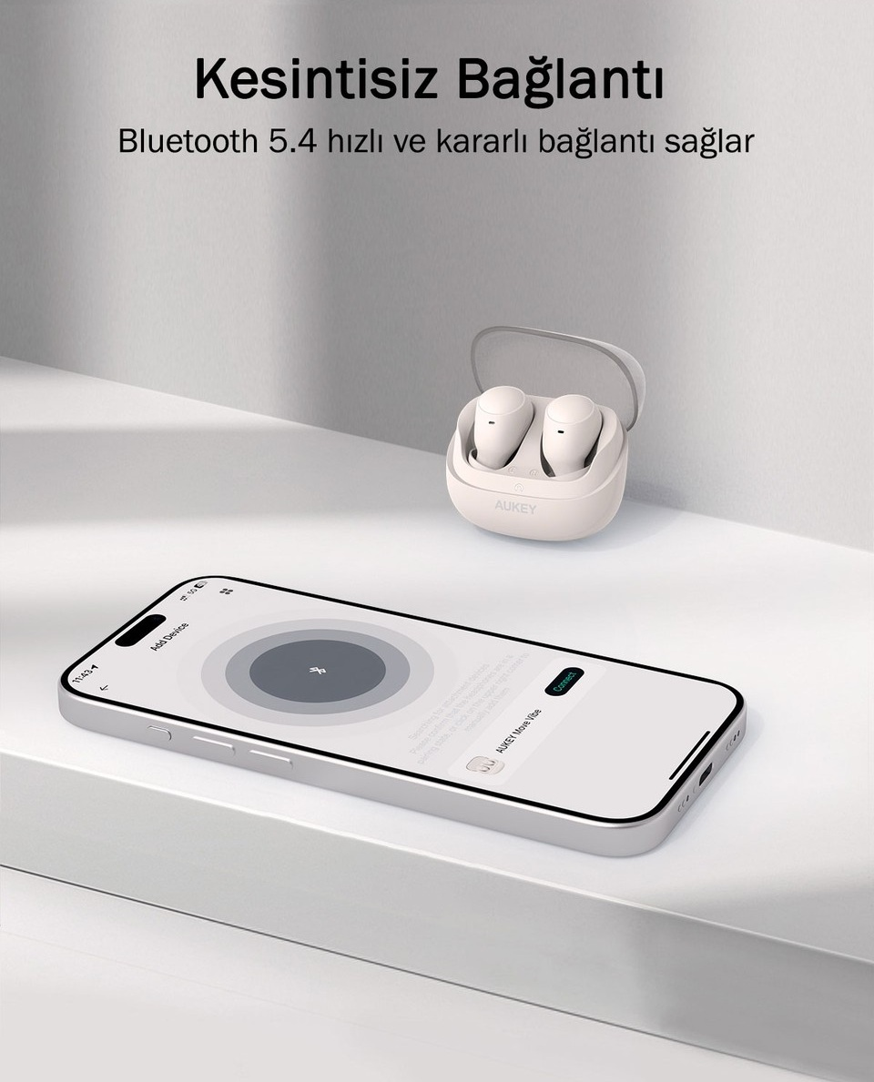 Beyaz şarj kutusunda kablosuz kulaklıklar ve Bluetooth eşleştirmesi gösteren akıllı telefon.