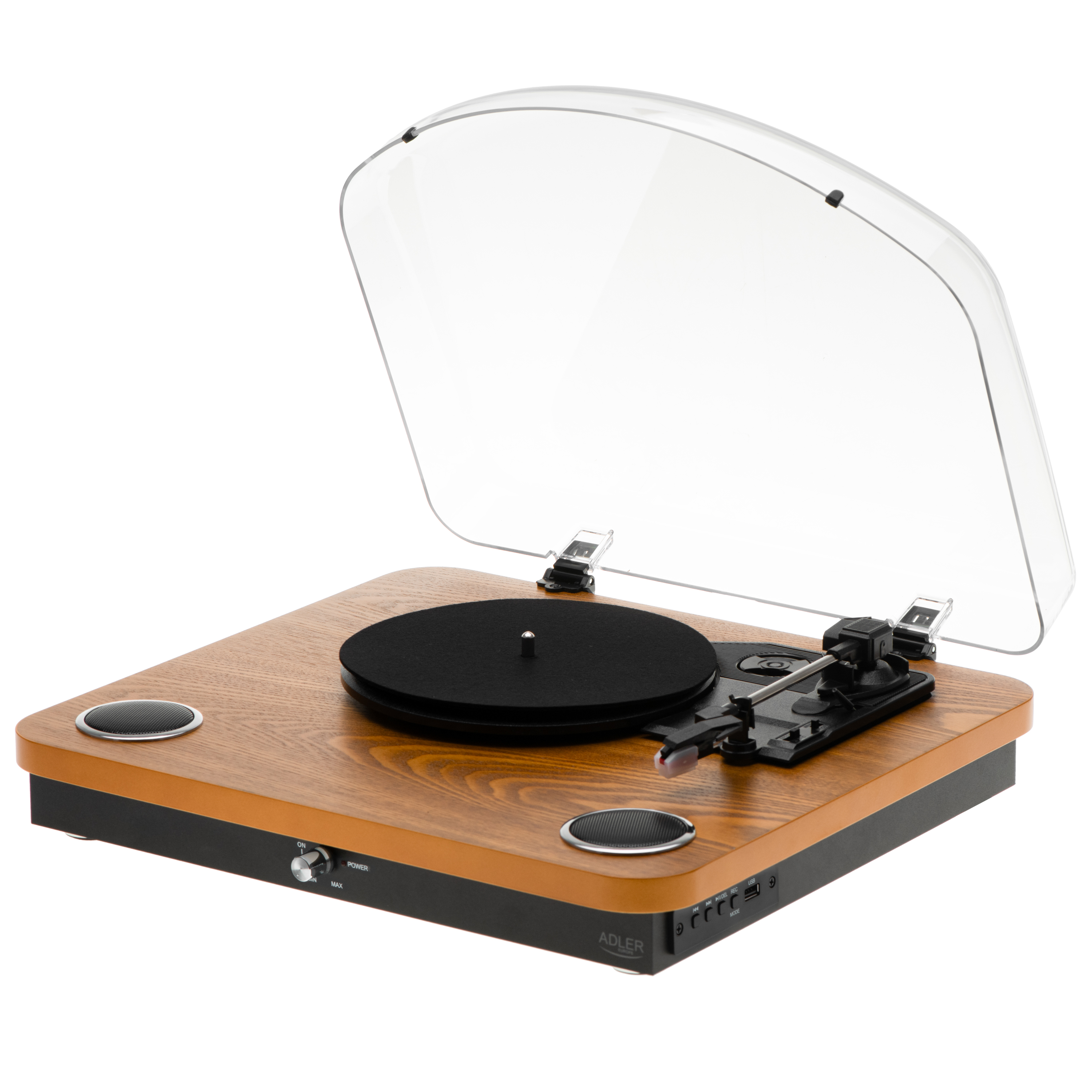 Gramofon w kolorze drewna z czarnym talerzem i otwartą przezroczystą pokrywą na białym tle.