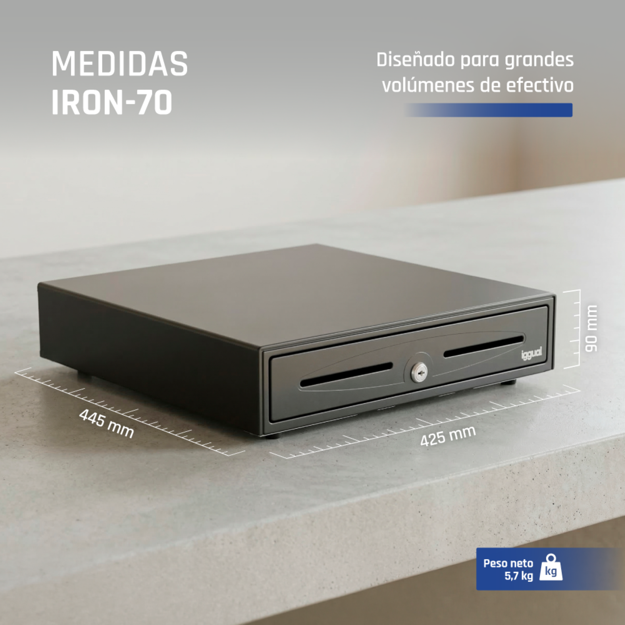 Caja registradora negra sobre mostrador con medidas de 445x425x90 mm y 5,7 kg de peso.