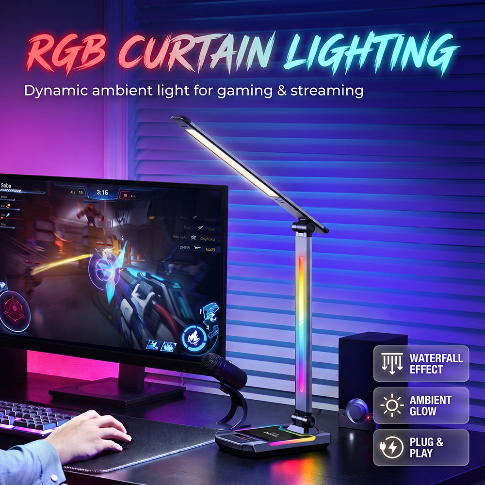 Moderne LED-Schreibtischlampe mit RGB-Hintergrundbeleuchtung auf einem Gaming-Schreibtisch.