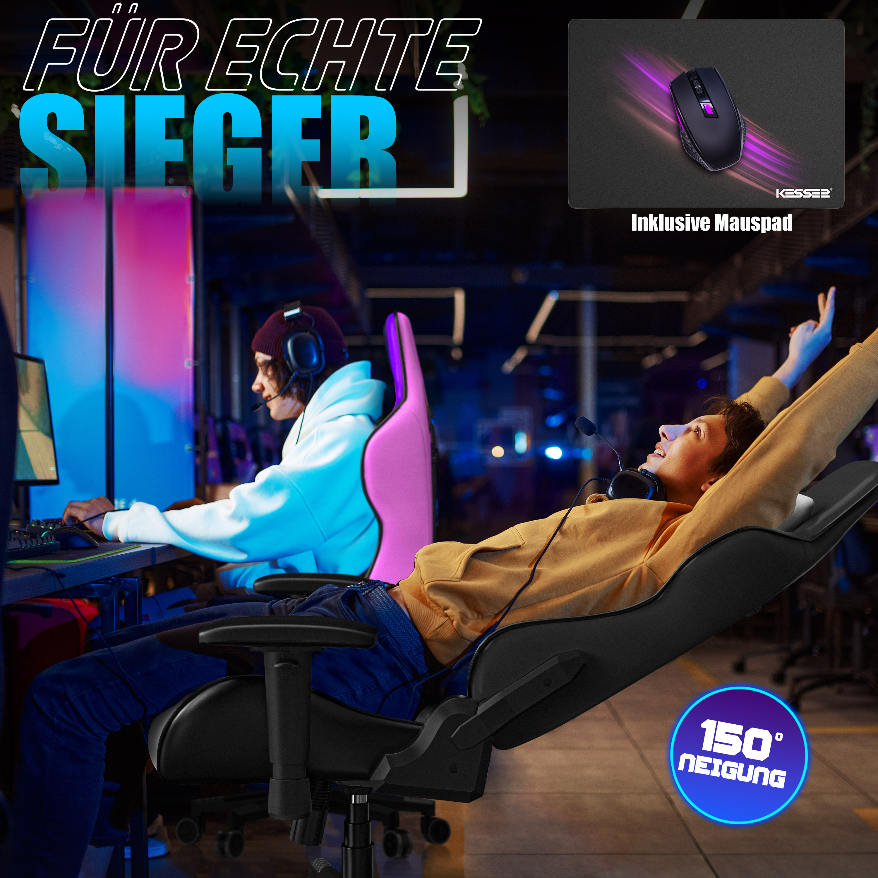 Zwei Gamer in einem Gaming-Raum mit Stühlen und Headsets. Oben ein Mauspad, unten ein Kreis mit Text.