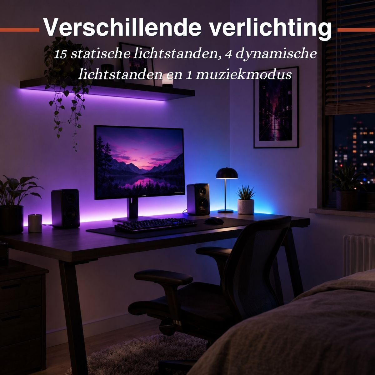 Moderne Schreibtischeinrichtung mit buntem LED-Lichtstreifen unter Monitor und Regal in einem dunklen Zimmer.