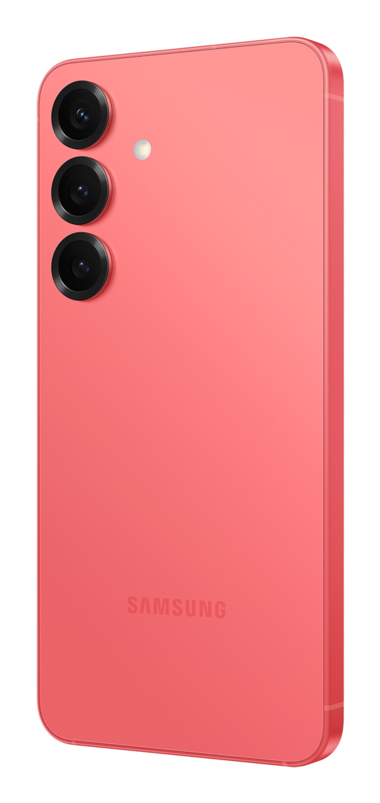 Dos d'un smartphone rouge doté de trois caméras verticales et du logo Samsung.