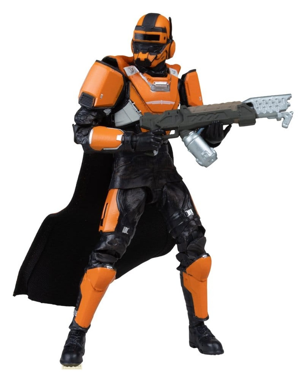 Un'action figure arancione e nera con elmo, mantello e una grande arma.