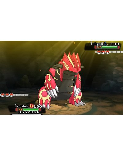 Pokémon-Kampf: Groudon gegen Lohgock, auf einem Spielbildschirm mit HP-Leisten.