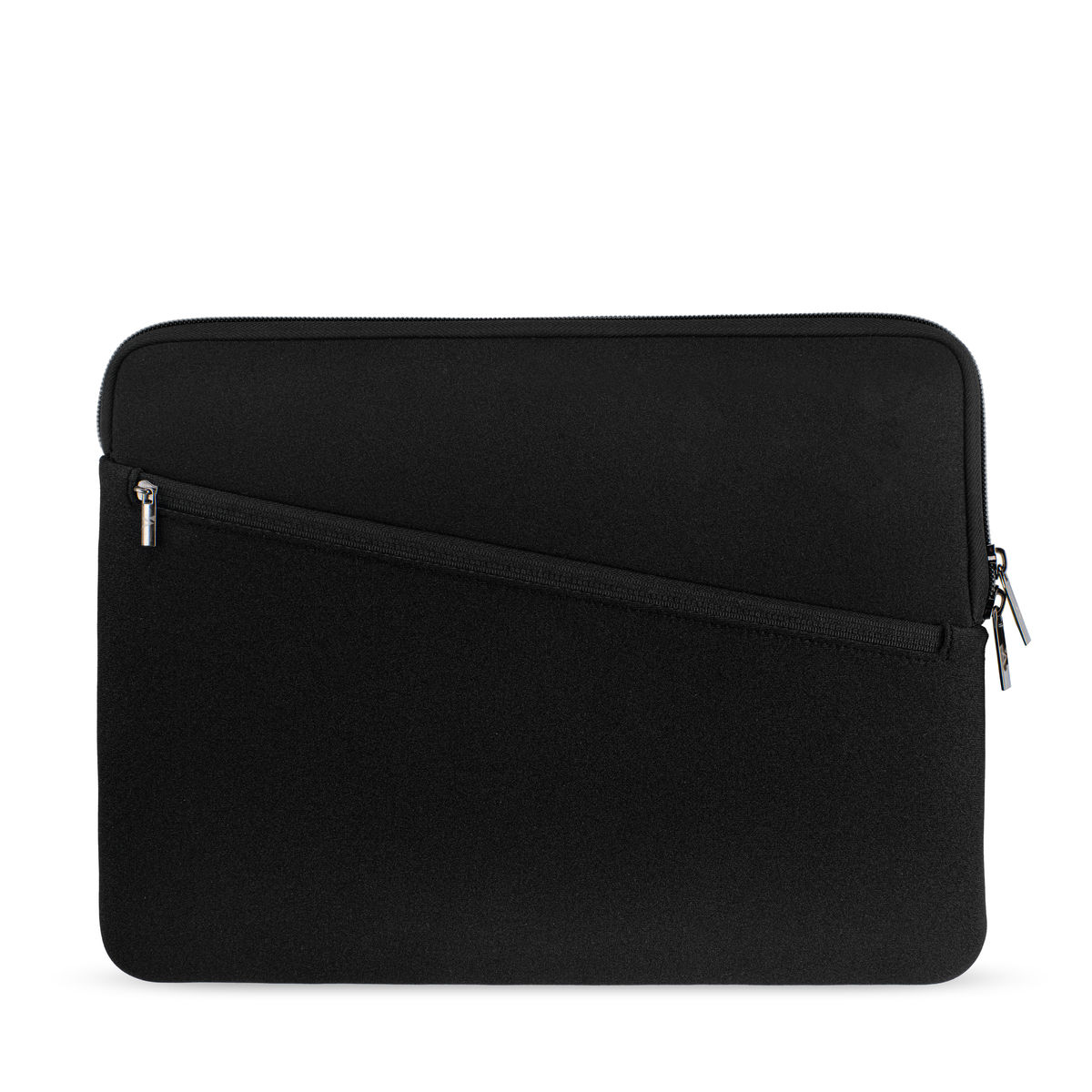 Schwarze Laptoptasche mit Reißverschlusstasche. Sie ist schlicht und hat einen Reißverschluss. Sie steht auf weißem Grund.