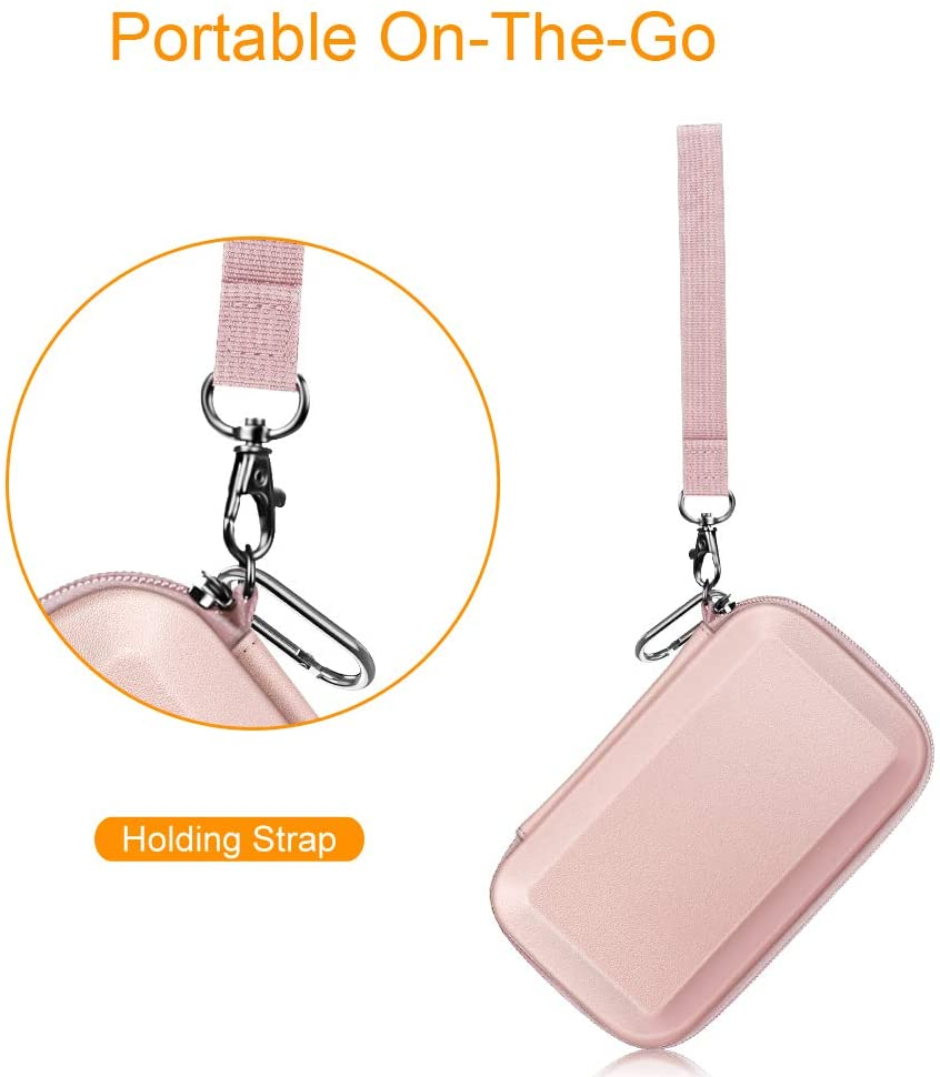 Rosa Handyhülle mit Halteband und Karabiner. Die Hülle hat einen Reißverschluss.