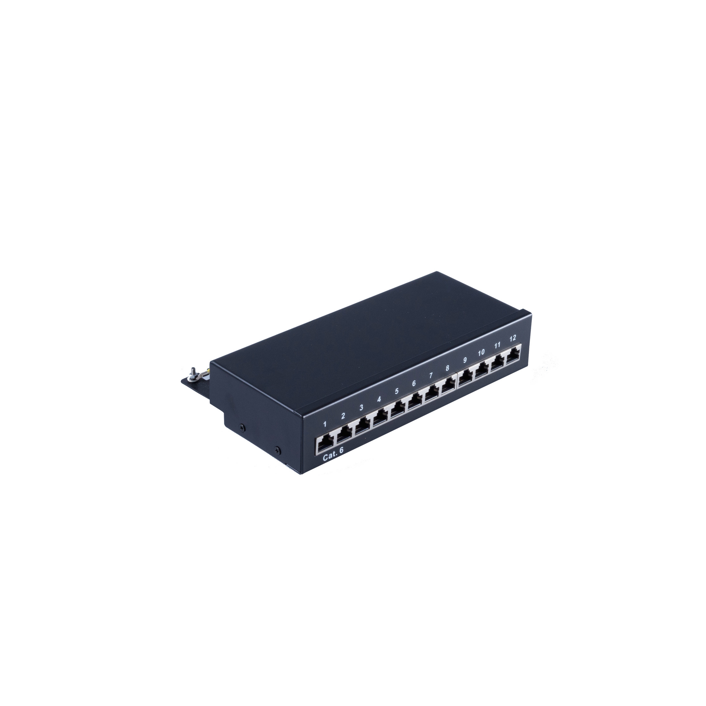 Ein schwarzes Patchpanel mit 12 nummerierten Ethernet-Ports.