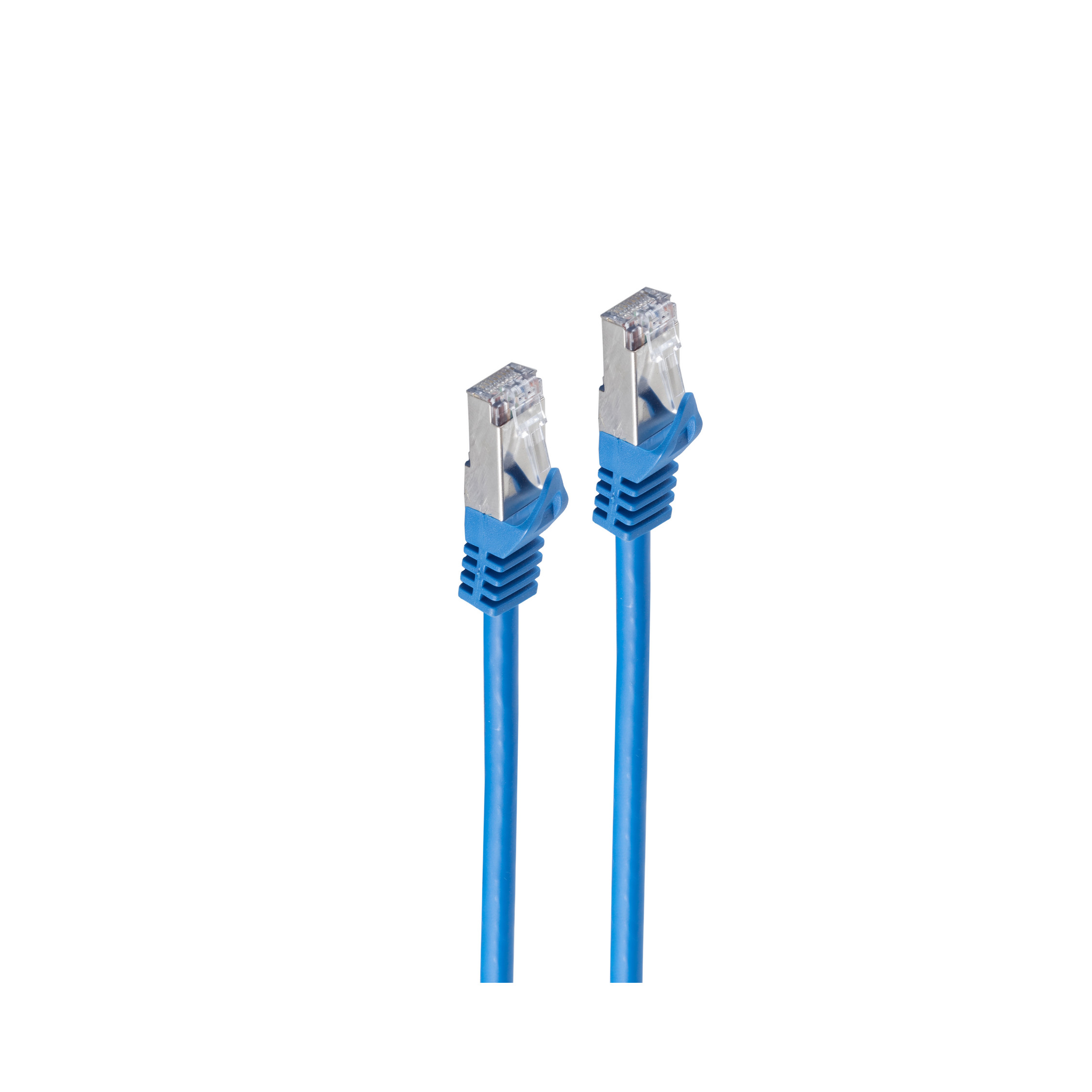 Dwa niebieskie kable ethernet z srebrnymi złączami na białym tle.