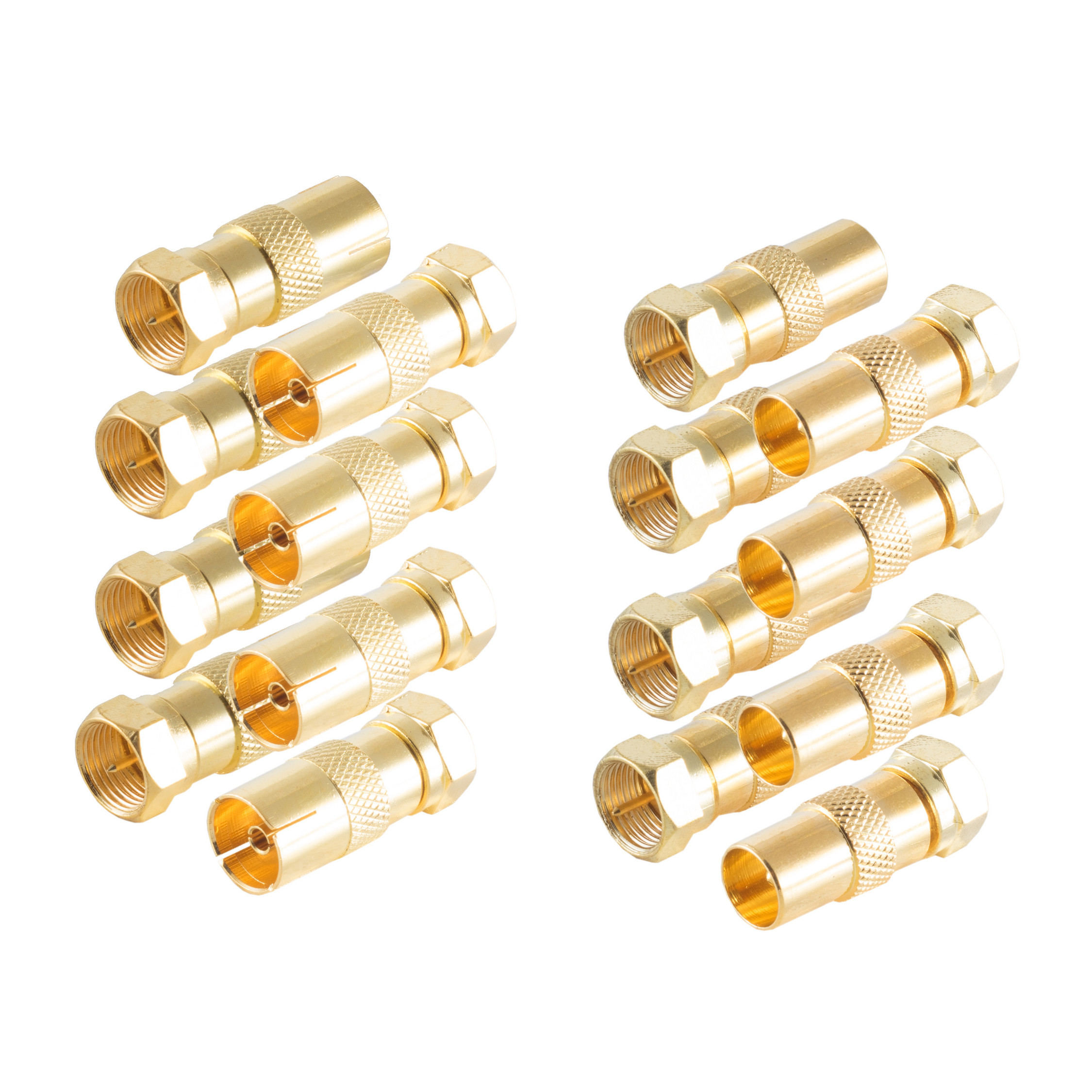 Goldfarbene Koaxialstecker. Weißer Hintergrund.