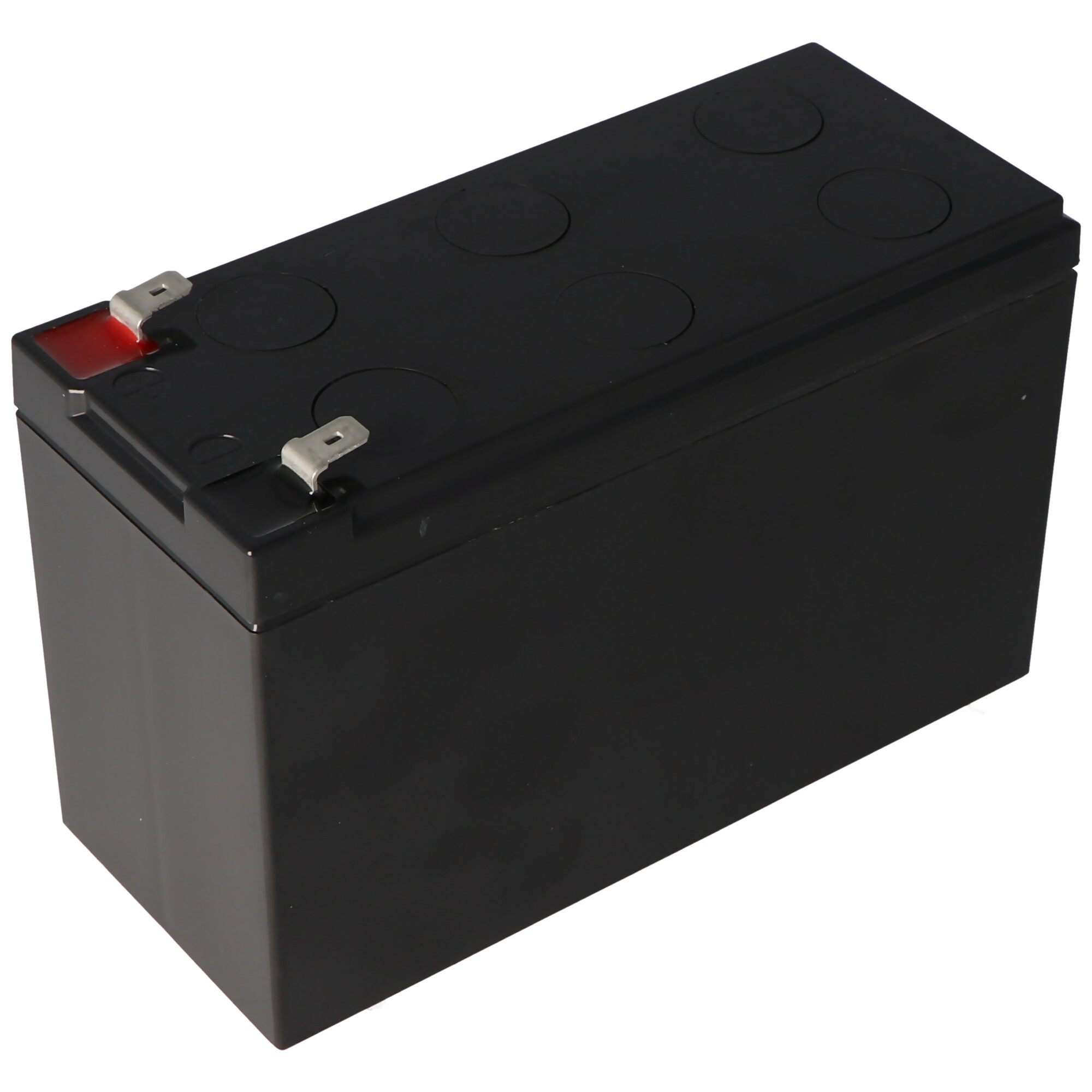 Schwarze rechteckige Batterie mit Metallklemmen und roter Markierung auf weißem Grund.