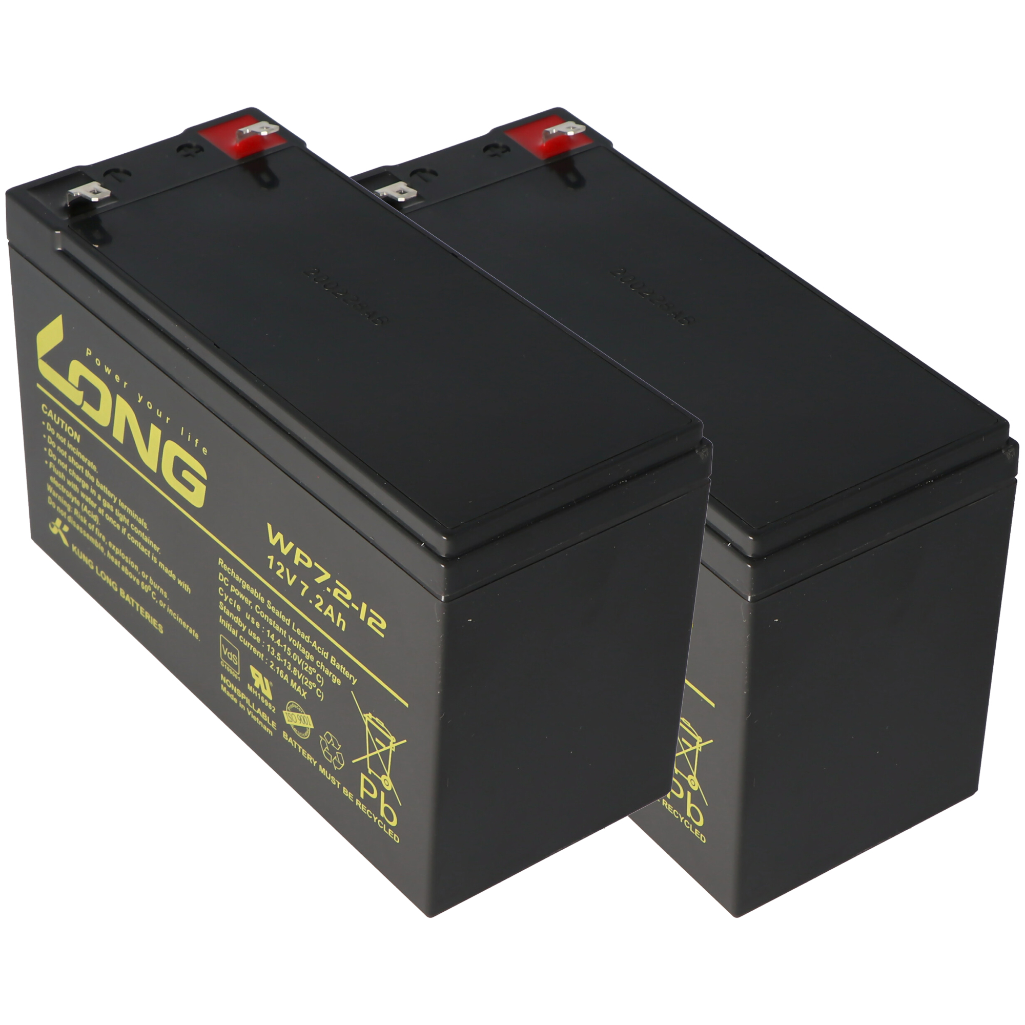 Zwei schwarze rechteckige Batterien mit Text auf weißer Oberfläche.