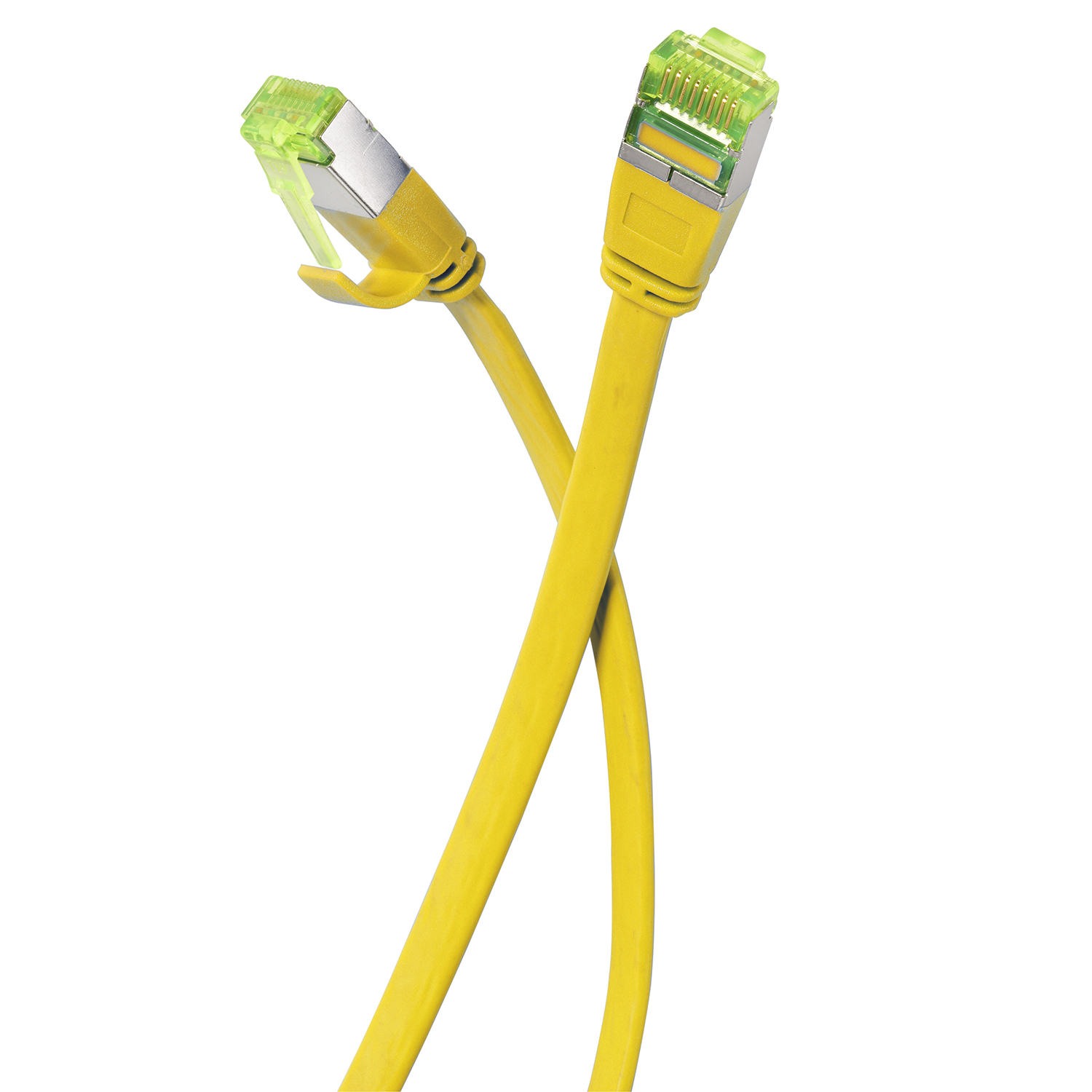 Zwei gekreuzte gelbe Netzwerkkabel mit Steckern, weißer Hintergrund.