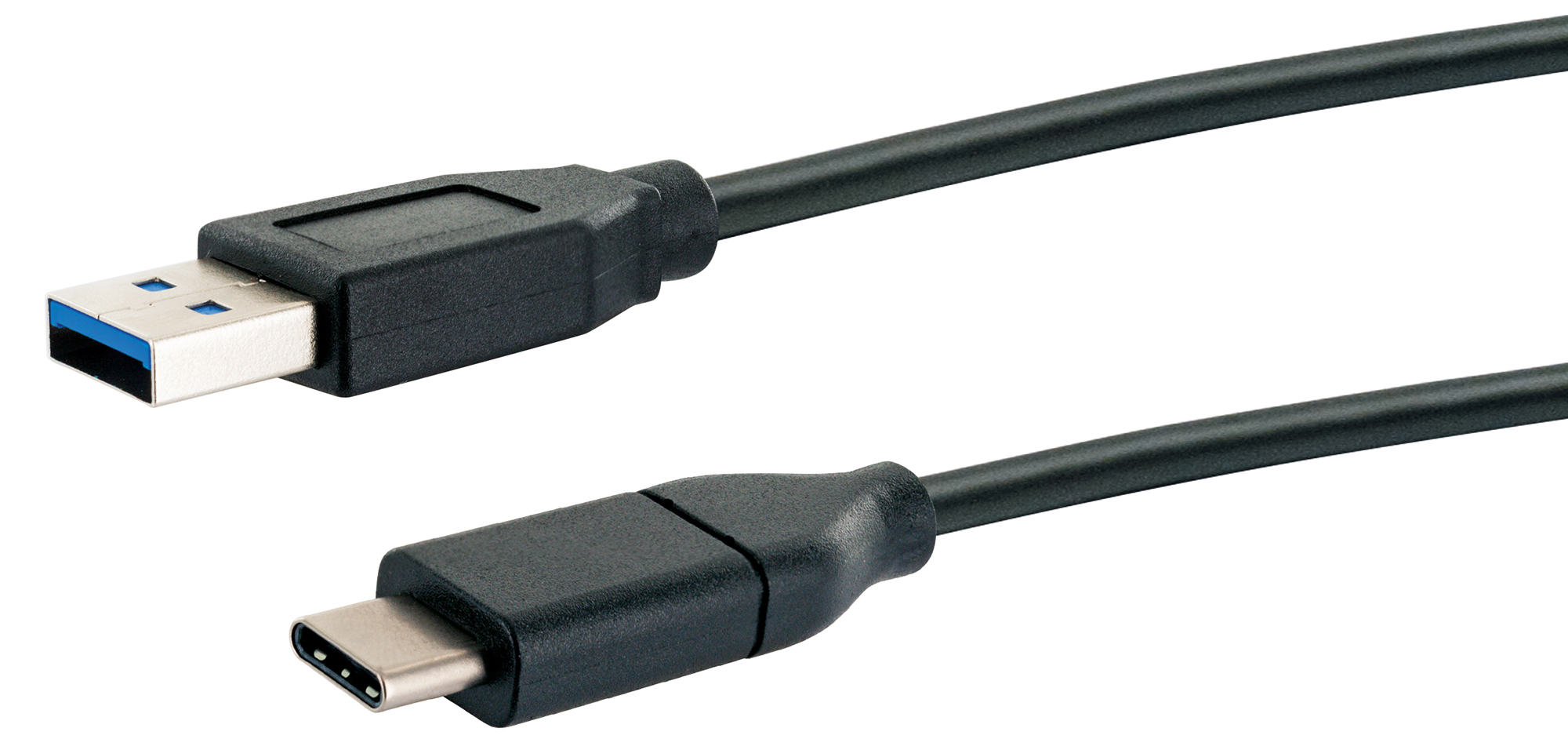 Ein schwarzes USB-C-zu-USB-Kabel mit blauem Stecker vor weißem Hintergrund.