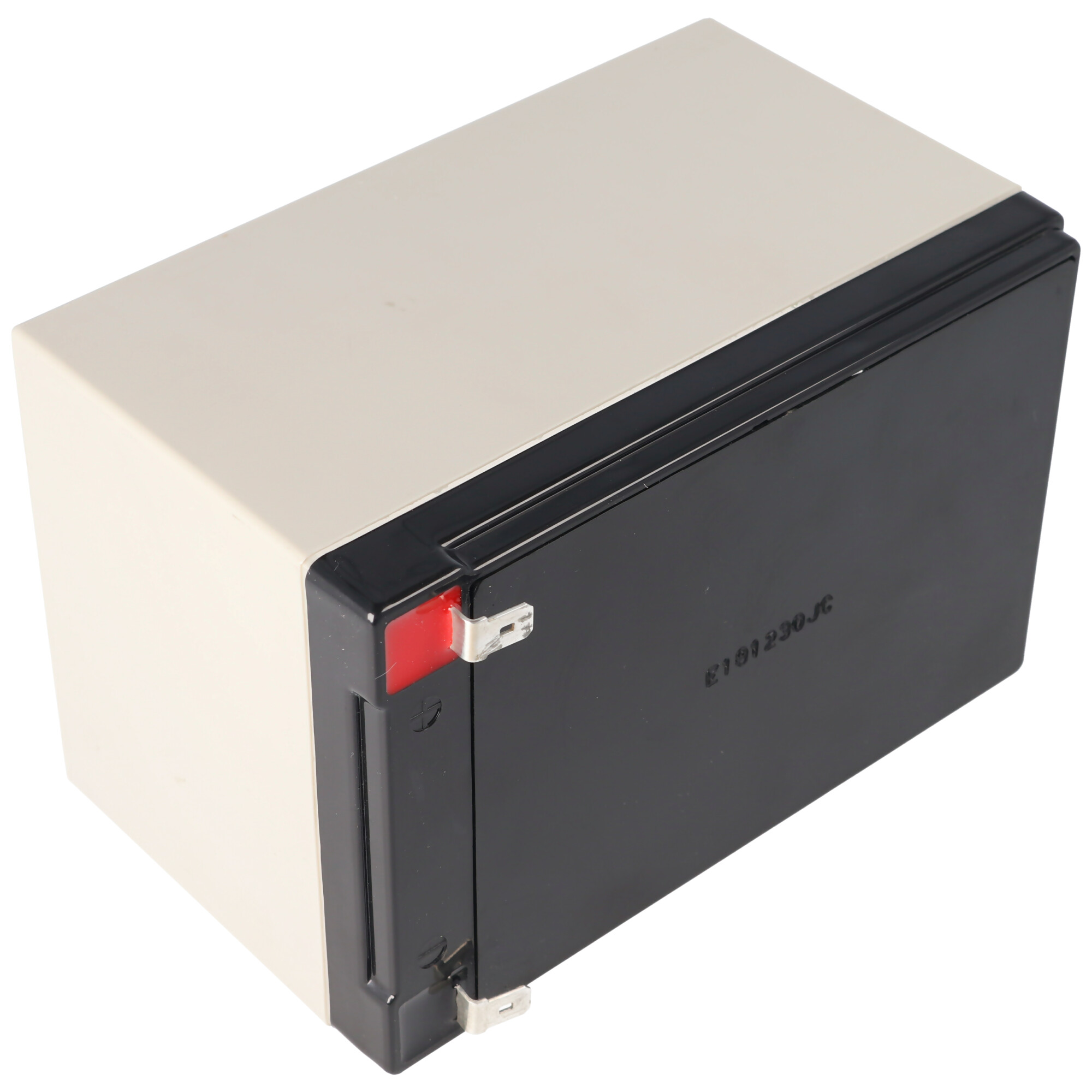 Schwarze und beige rechteckige Batterie. Isoliert auf weißem Hintergrund.
