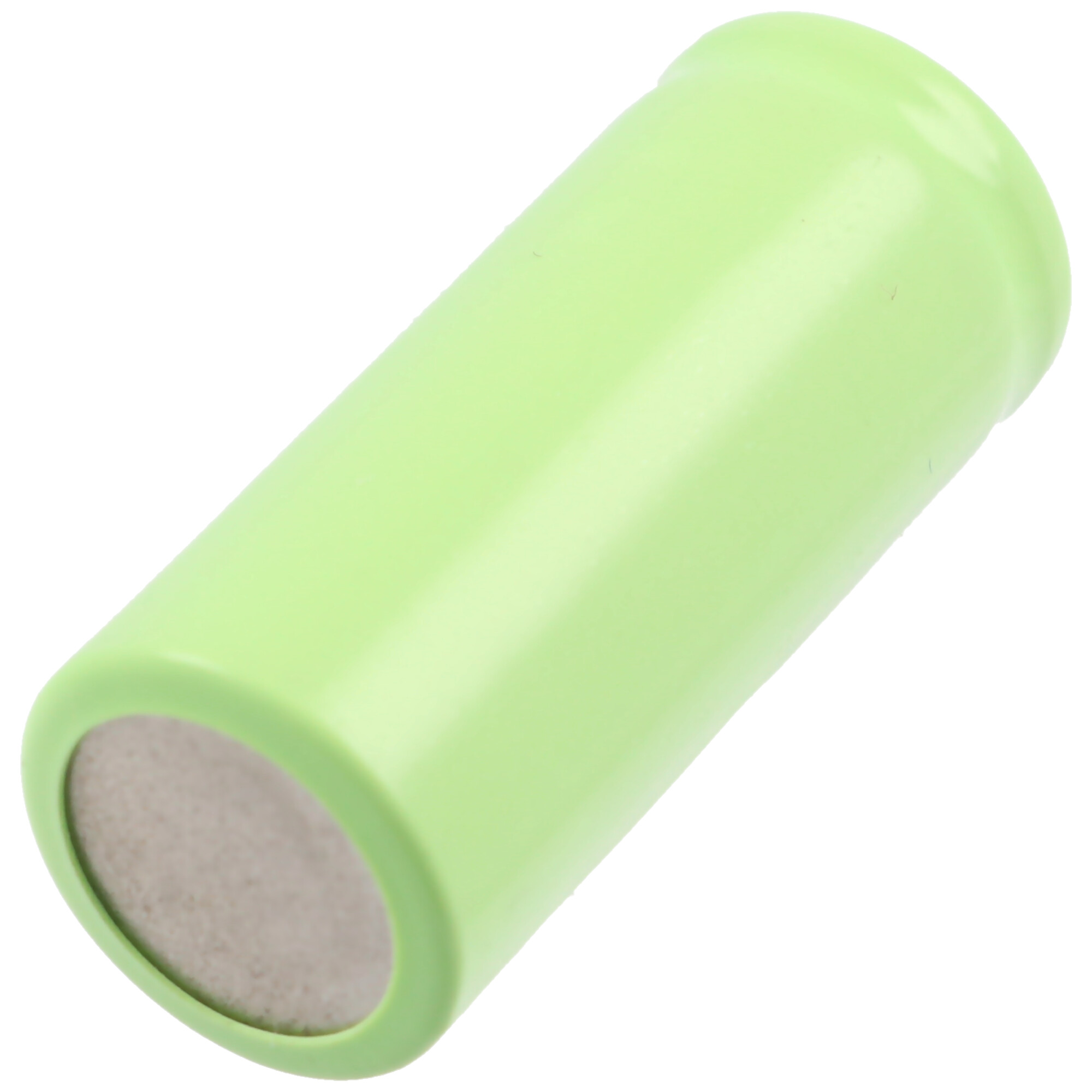 Groene cilindrische batterij met een zilveren cirkelvormig contact.
