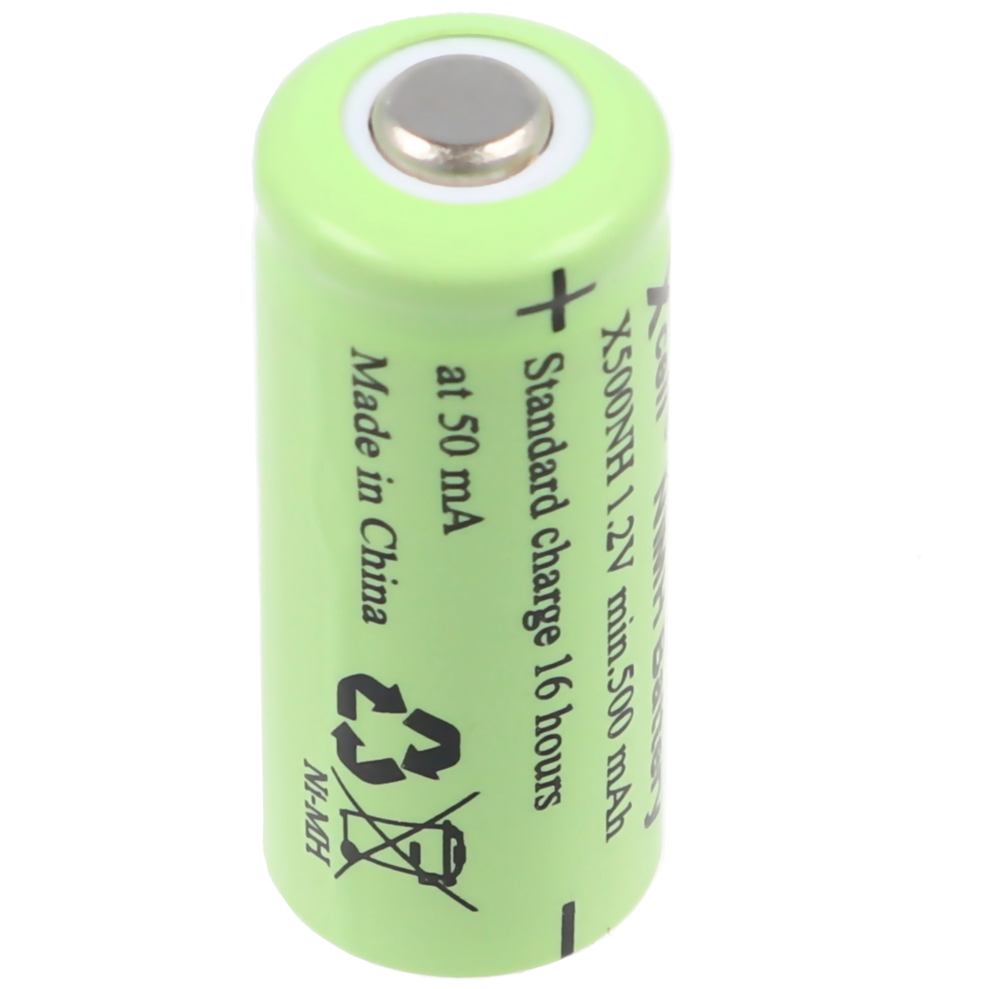 Groene AA-batterij met tekst, op een witte achtergrond.