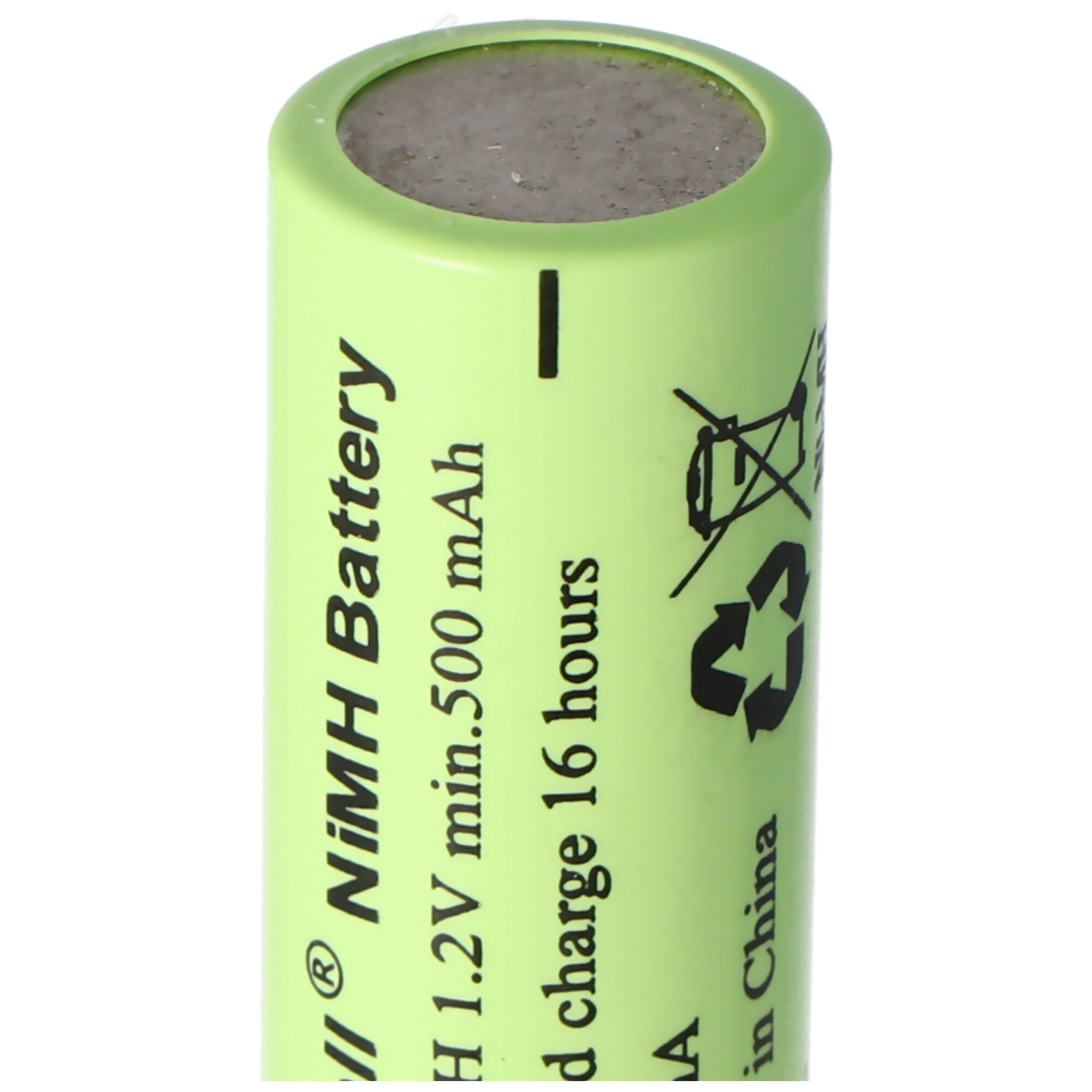 Groene cilindrische batterij, met label 'NiMH Battery 1.2V min.500 mAh' en recyclingsymbool.