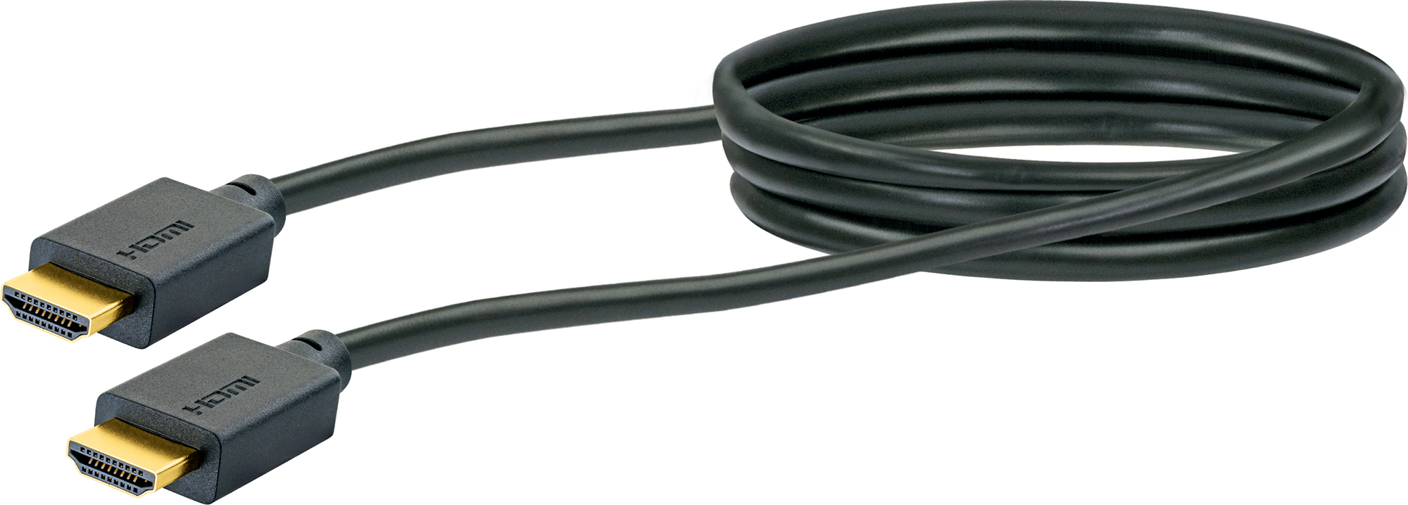 Ein schwarzes HDMI-Kabel mit goldfarbenen Steckern, das auf einer weißen Oberfläche vor weißem Hintergrund liegt.