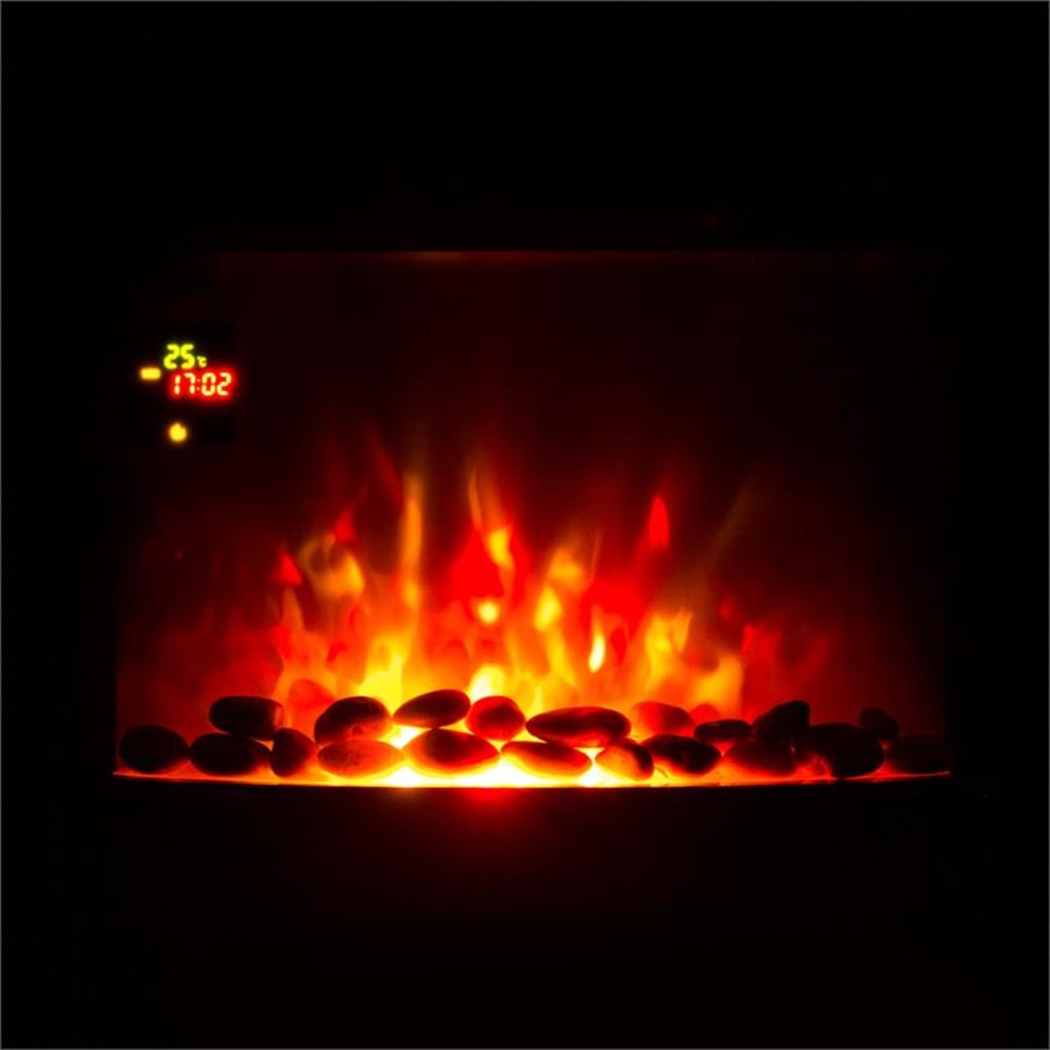 Caminetto con fiamme e pietre. Fiamme rosso-arancio. Sfondo nero. Display digitale.