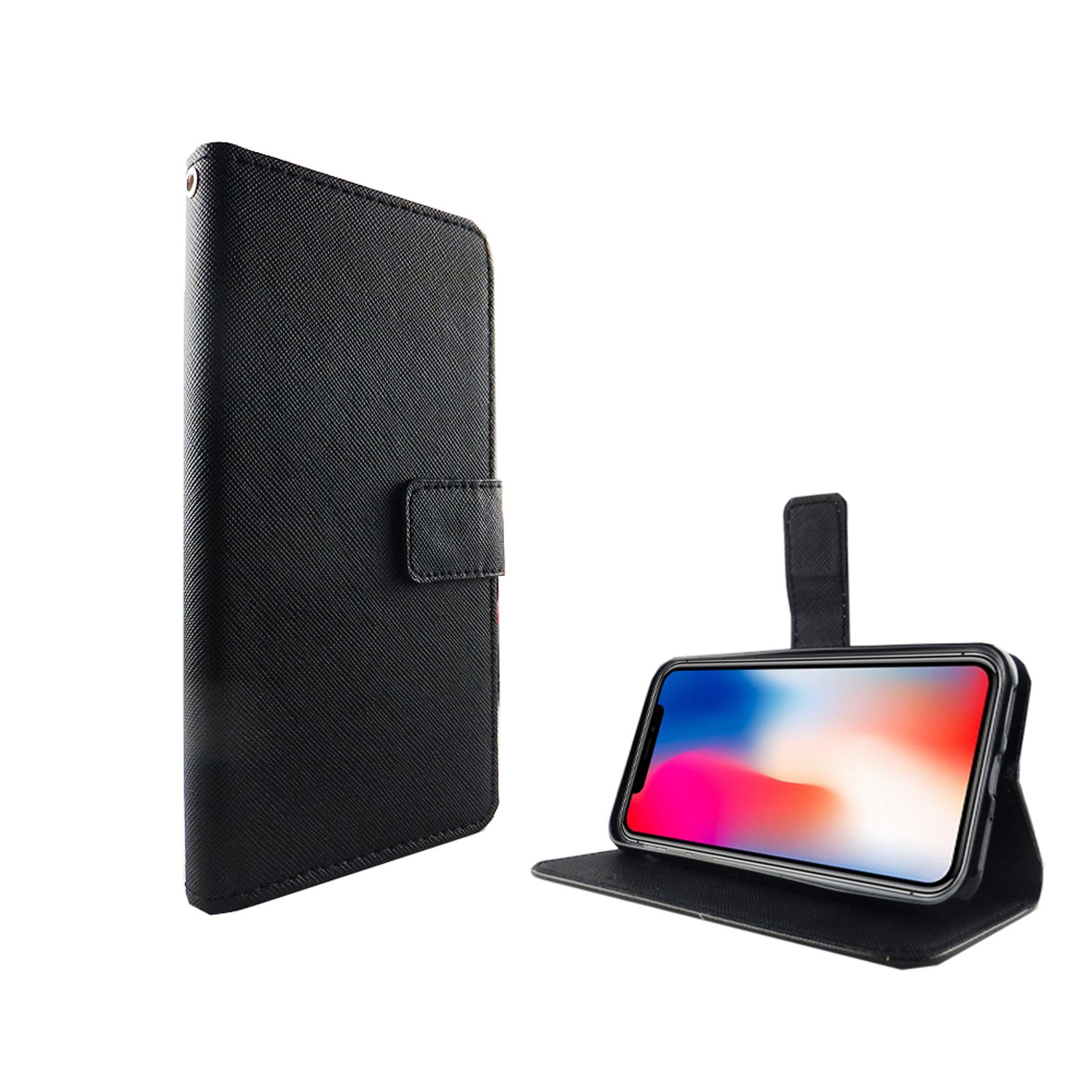 Schwarze Handyhülle mit Telefon, auf weißem Hintergrund.