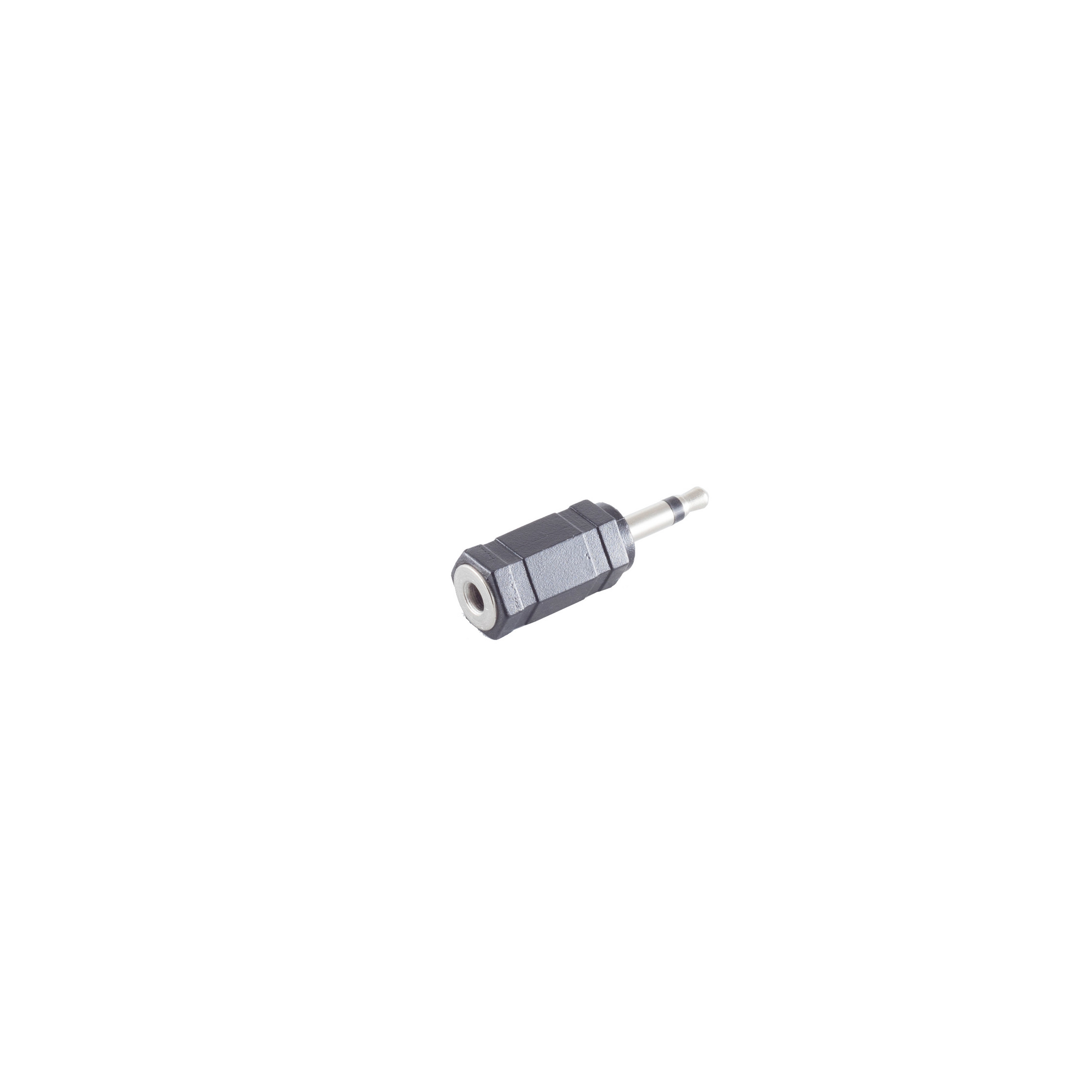 Schwarz-auf-Aux-Adapter. Er ist auf weißem Hintergrund.