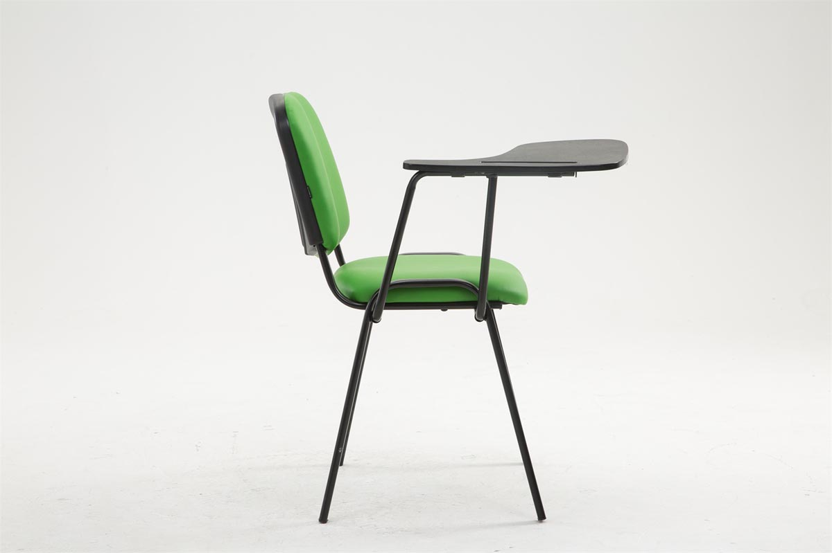 Grüner Stuhl mit schwarzem Rahmen und Schreibtafel. Seitenansicht, schlichtes Design für den Klassenraum.