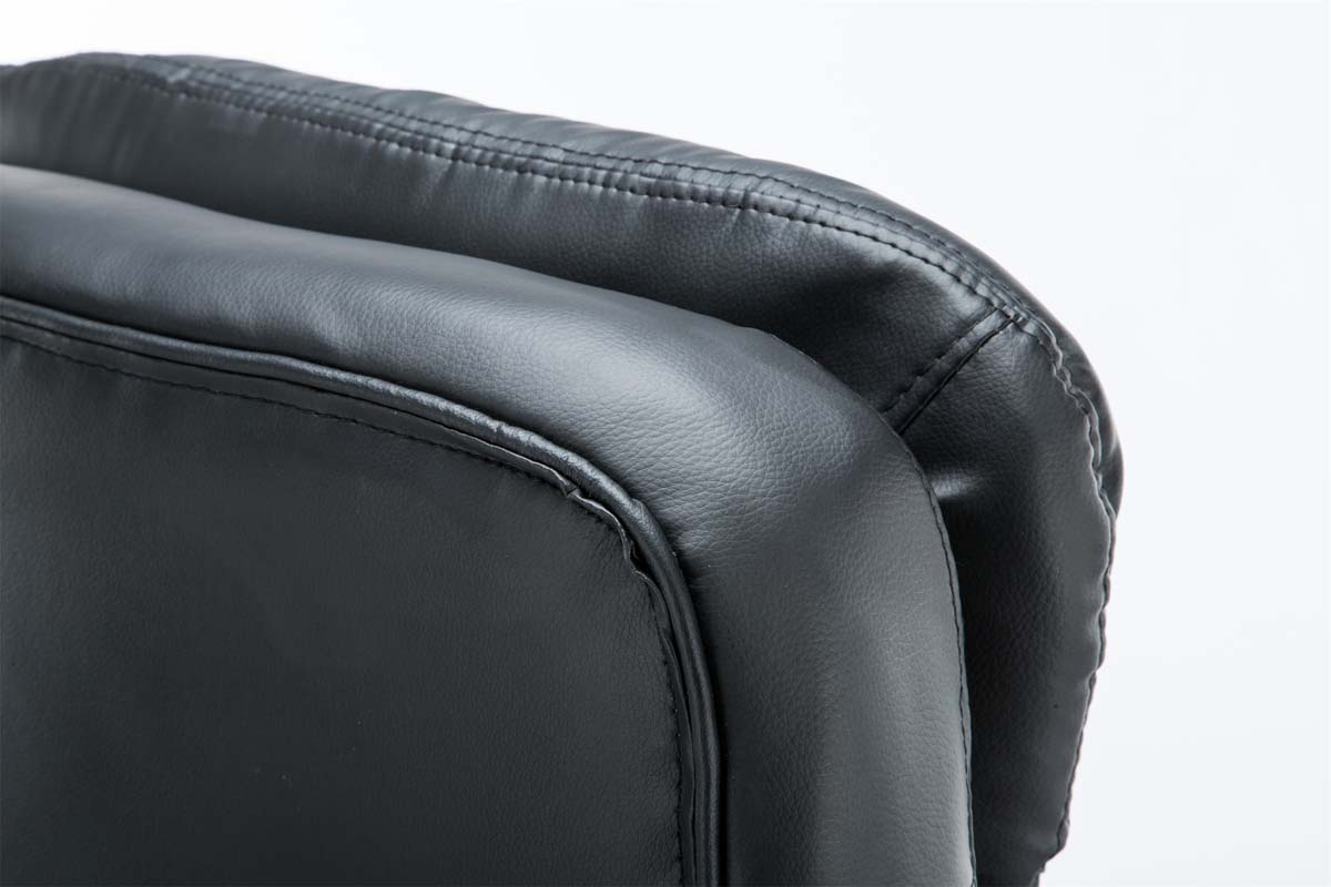 Detail des schwarzen Leder-Kopfstütze.