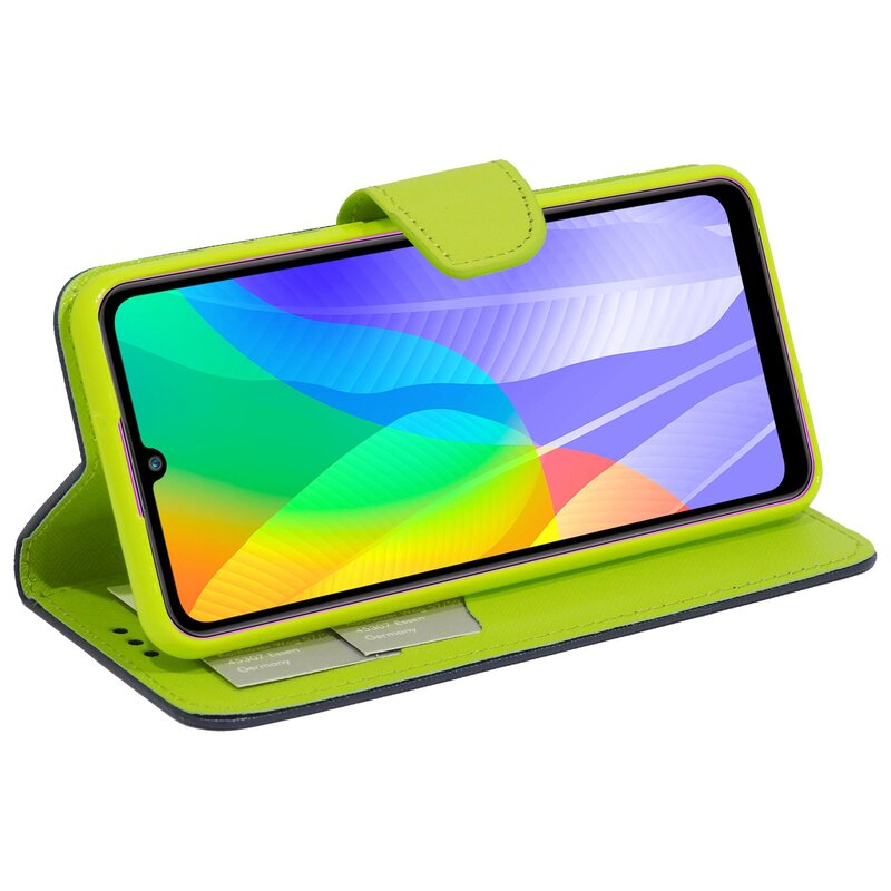 Grüne Handyhülle mit Telefon. Das Telefon zeigt einen bunten Bildschirm und hat einen grünen Verschluss.