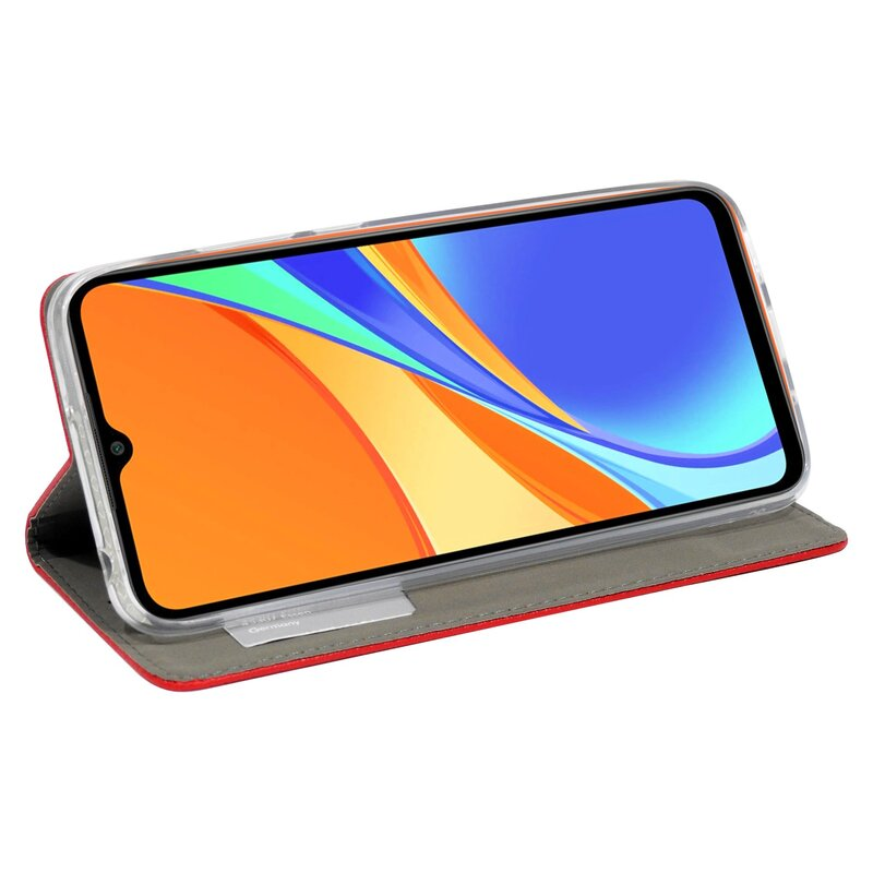 Telefon in einer rot-schwarzen Hülle mit blauem und orangefarbenem Bildschirm und weißem Hintergrund.