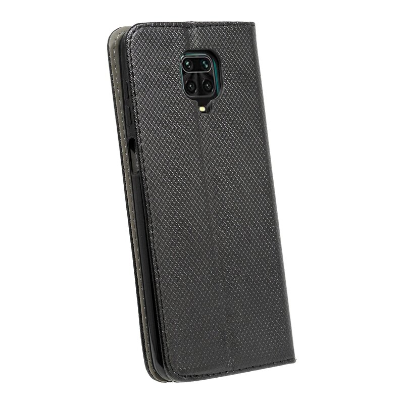 Schwarze Handyhülle mit strukturiertem Design. Die Hülle bedeckt Kamera & Display.
