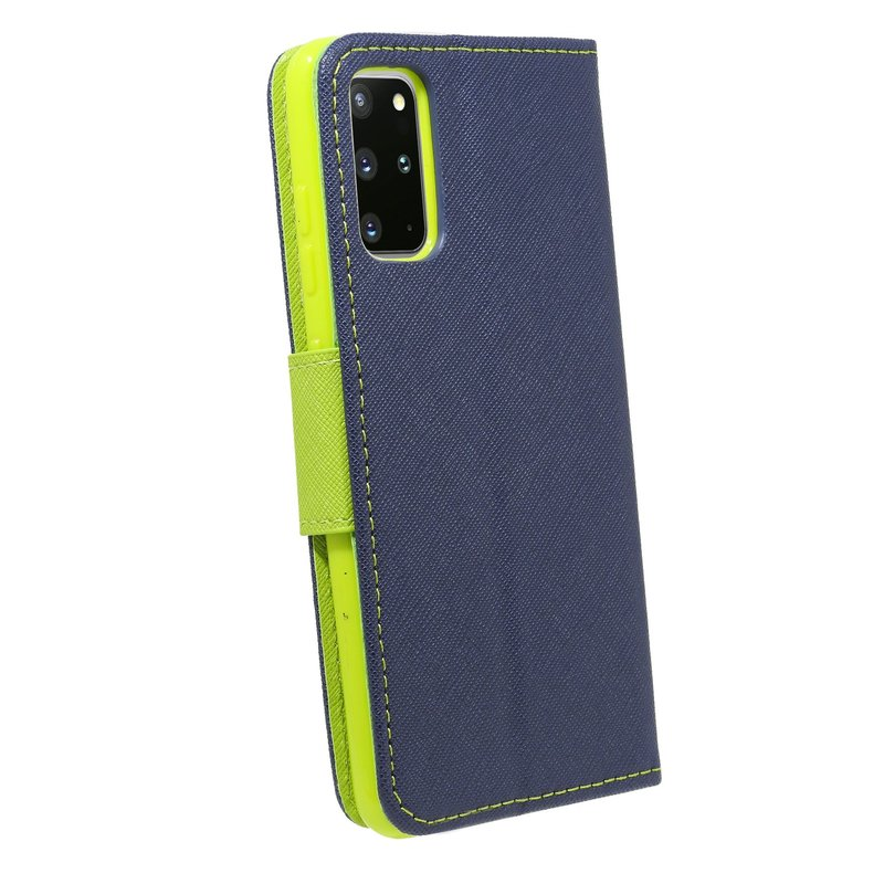 Handyhülle mit blauen und grünen Farben. Das Telefon ist darin, mit sichtbarem Bildschirm.