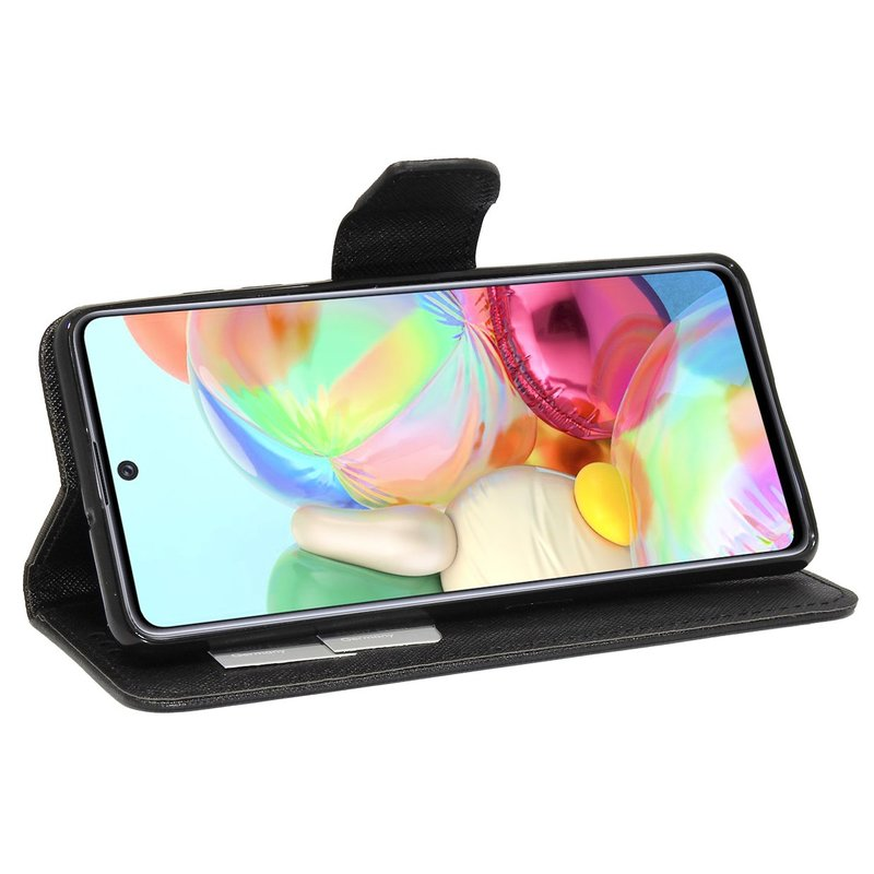 Schwarze Handyhülle, offen, mit einem Telefon, das bunte Formen auf dem Bildschirm zeigt.