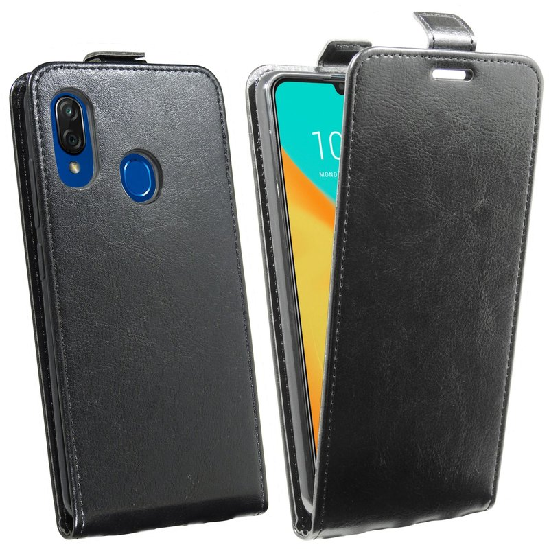 Schwarze Handyhülle, geöffnet, um das Telefon zu zeigen. Telefonbildschirm zeigt Datum und Uhrzeit.