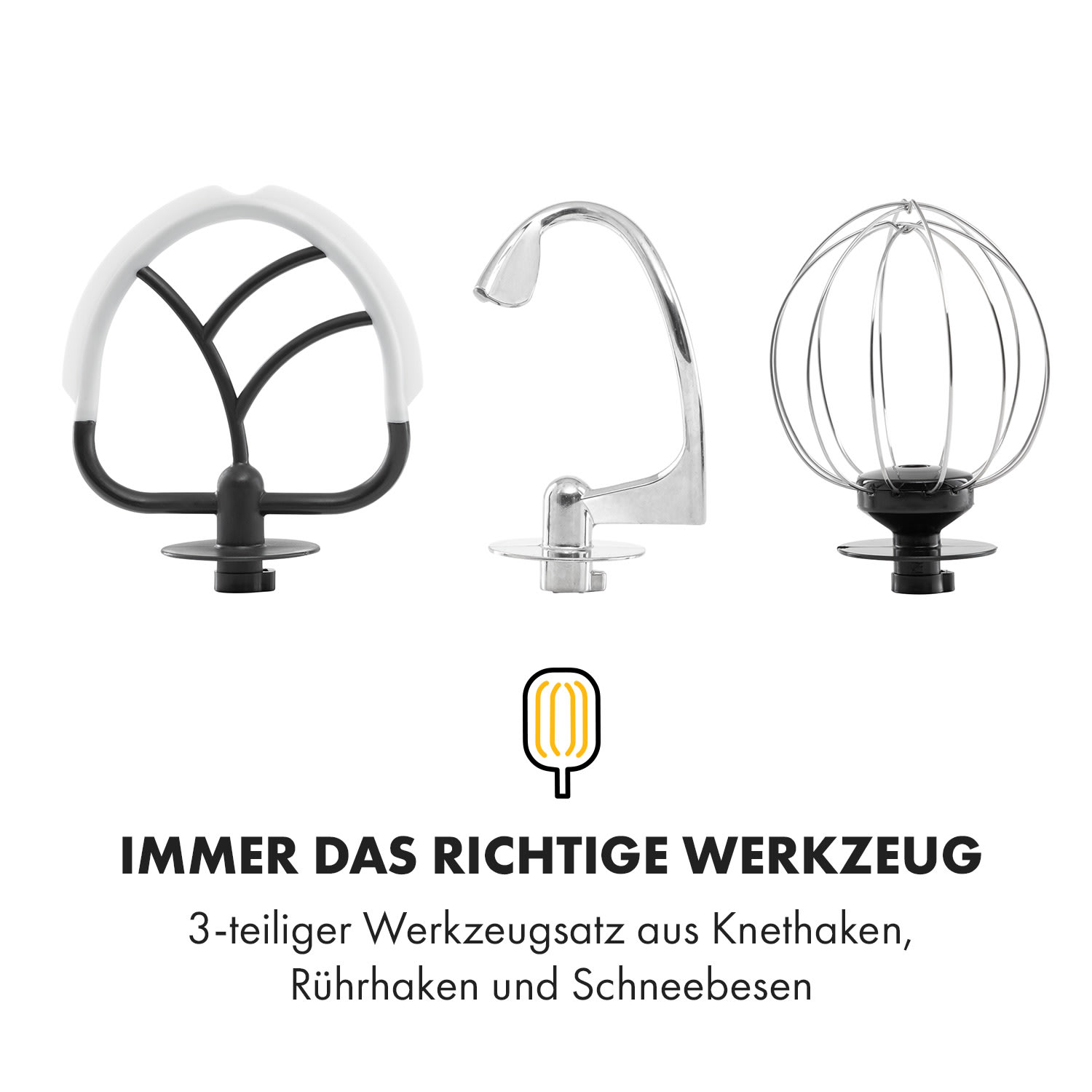 Drei Metall-Mixer-Aufsätze: ein Knethaken, ein Schläger und ein Schneebesen, auf weißem Grund.