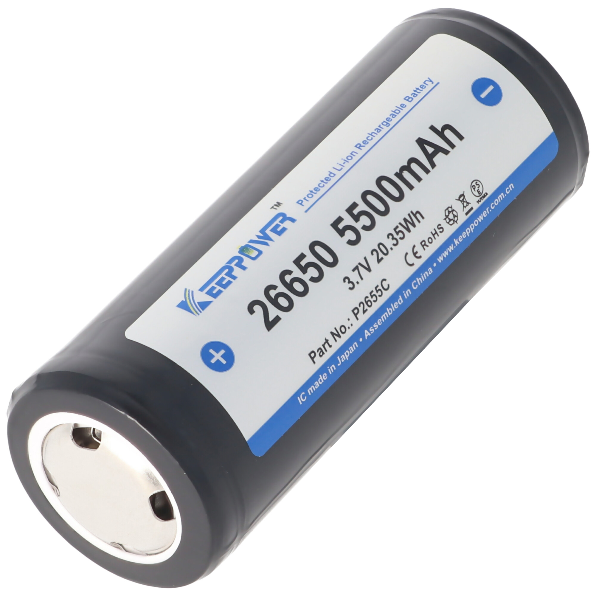 Zylindrische schwarze Batterie, beschriftet „26650 5500mAh“, mit blauen und weißen Details.