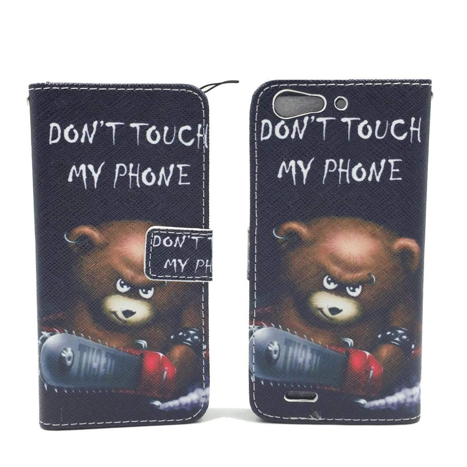 Handyhülle mit einem Bären, der einen Schläger hält, und den Worten "DON'T TOUCH MY PHONE". Die Hülle ist offen.