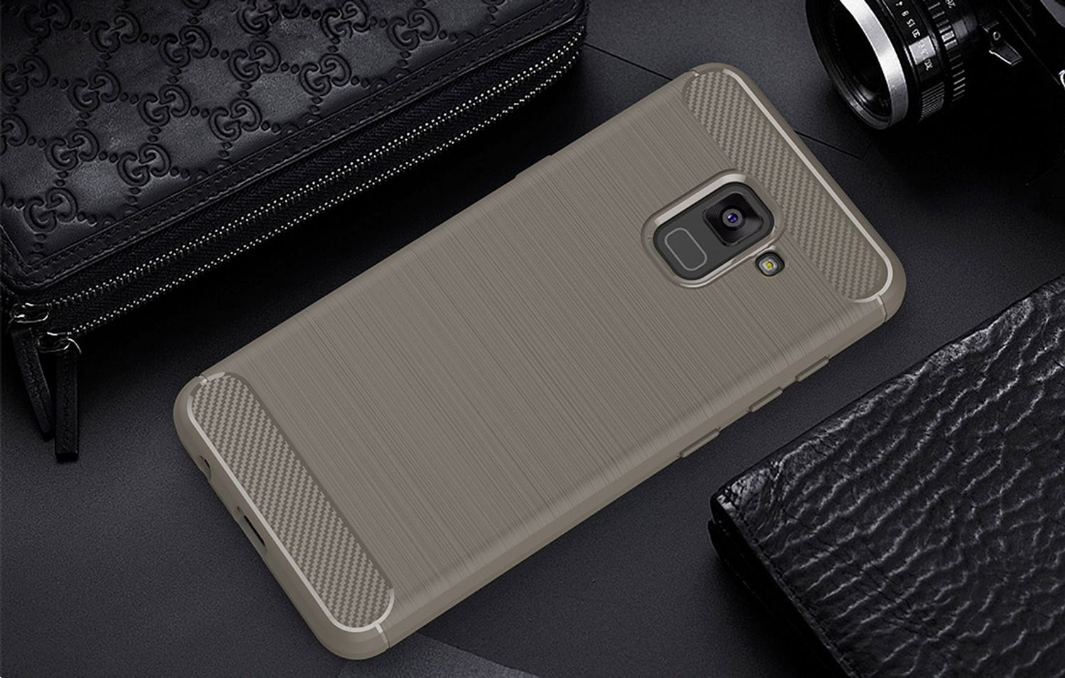 KÖNIG DESIGN Plus A8 Galaxy Backcover, Grau Optik, Handyhülle Samsung, (2018), Carbon