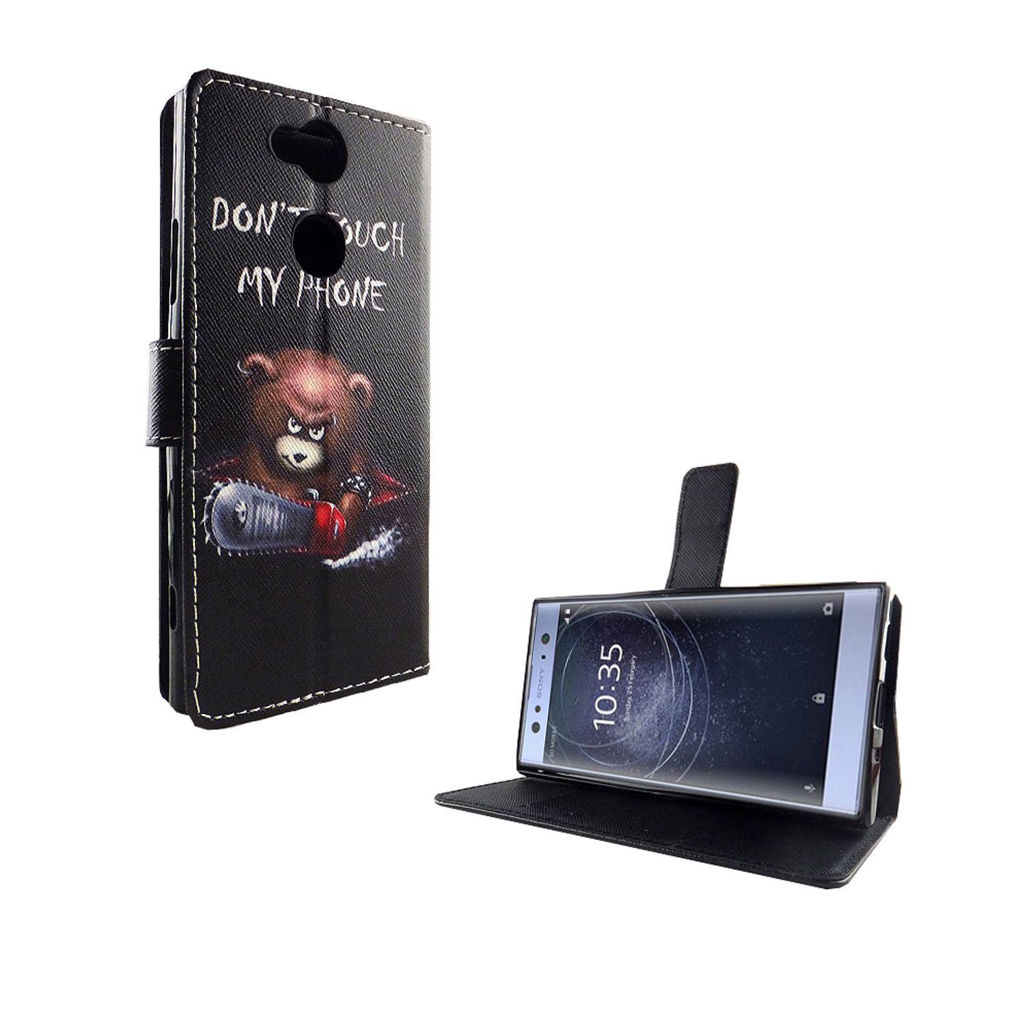 Schwarze Handyhülle mit Bär, der Kettensäge hält. Telefon steht im Ständer.
