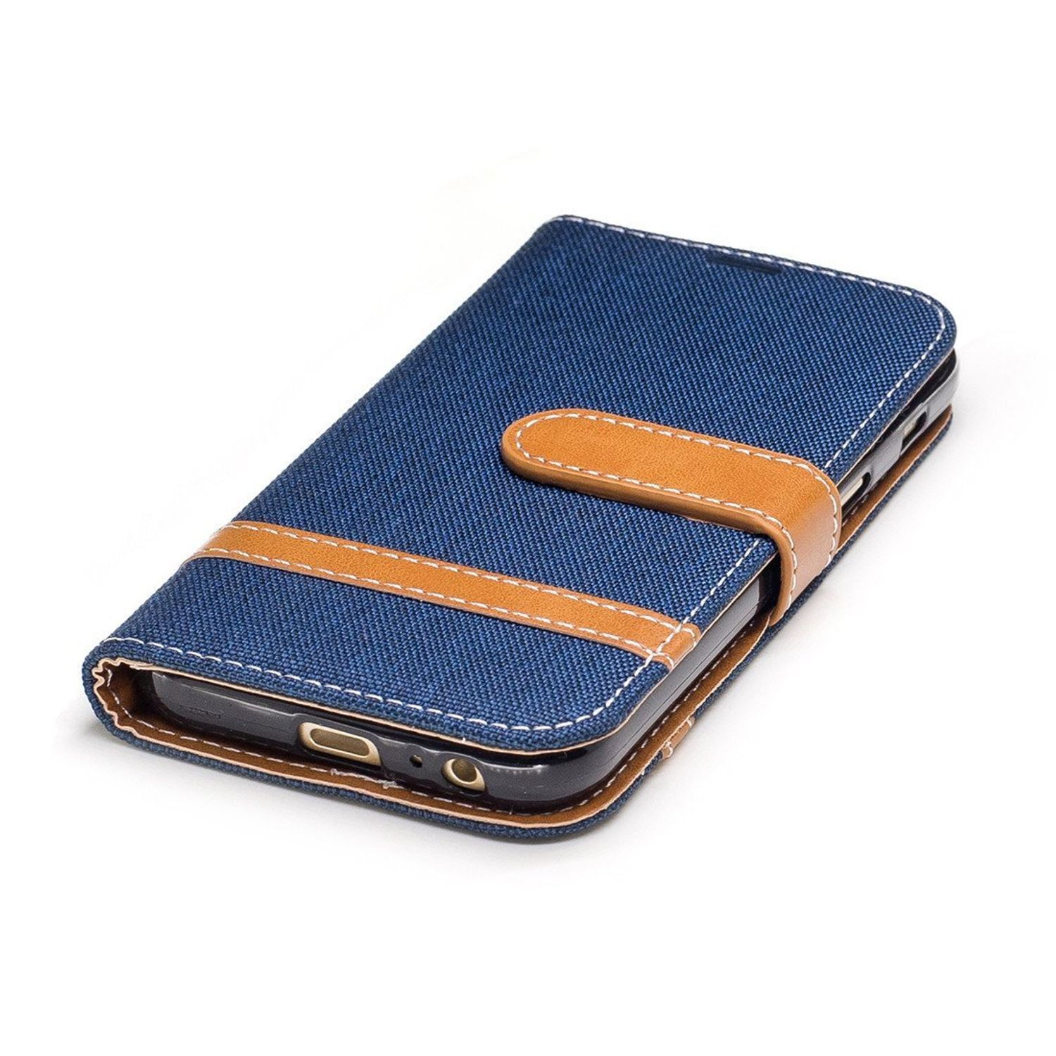 Blaue Jeans-Handyhülle mit braunem Lederriemen und Nähten. Die Hülle ist geschlossen.