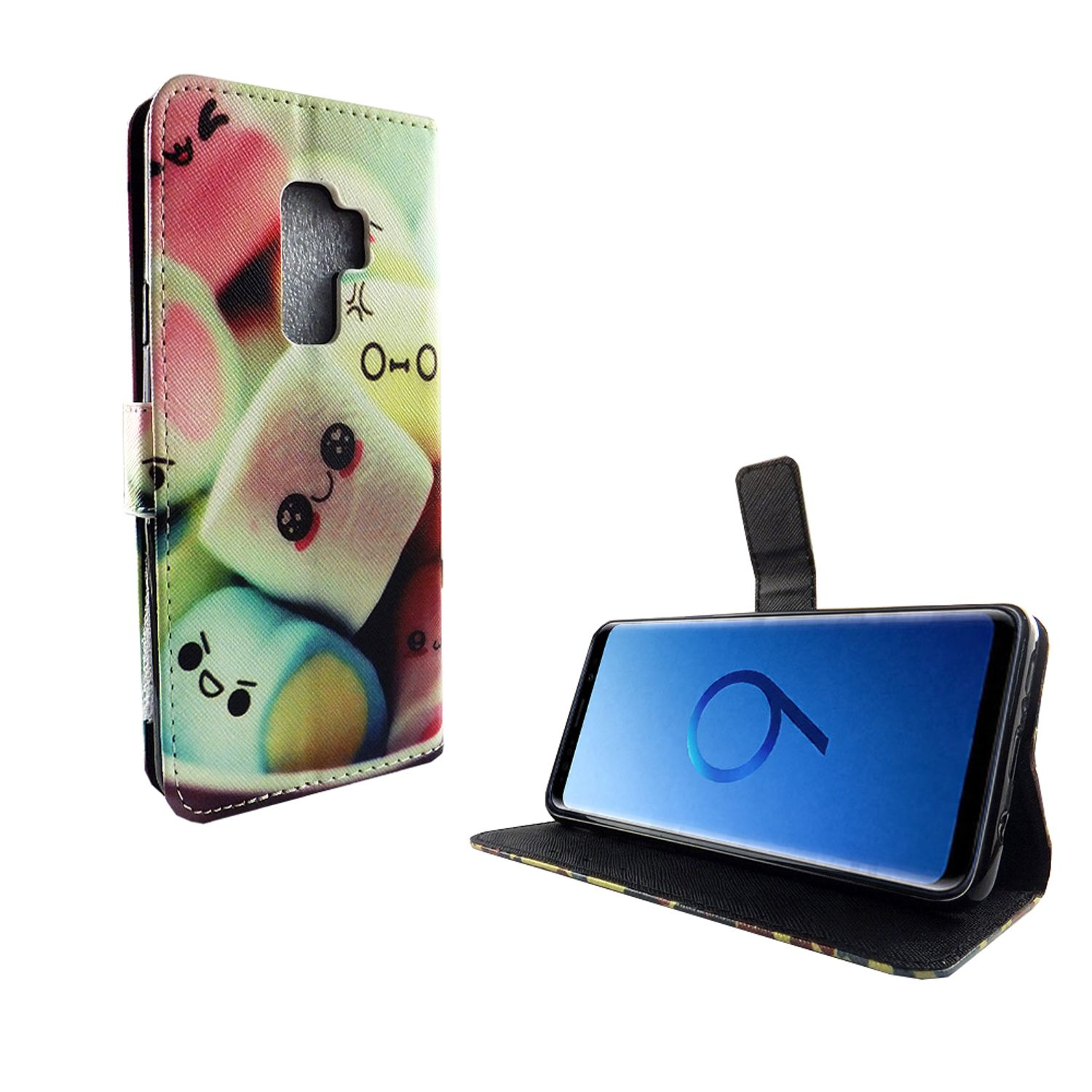 Handyhülle mit niedlichem Marshmallow-Design und einem Telefon darin. Weißer Hintergrund.