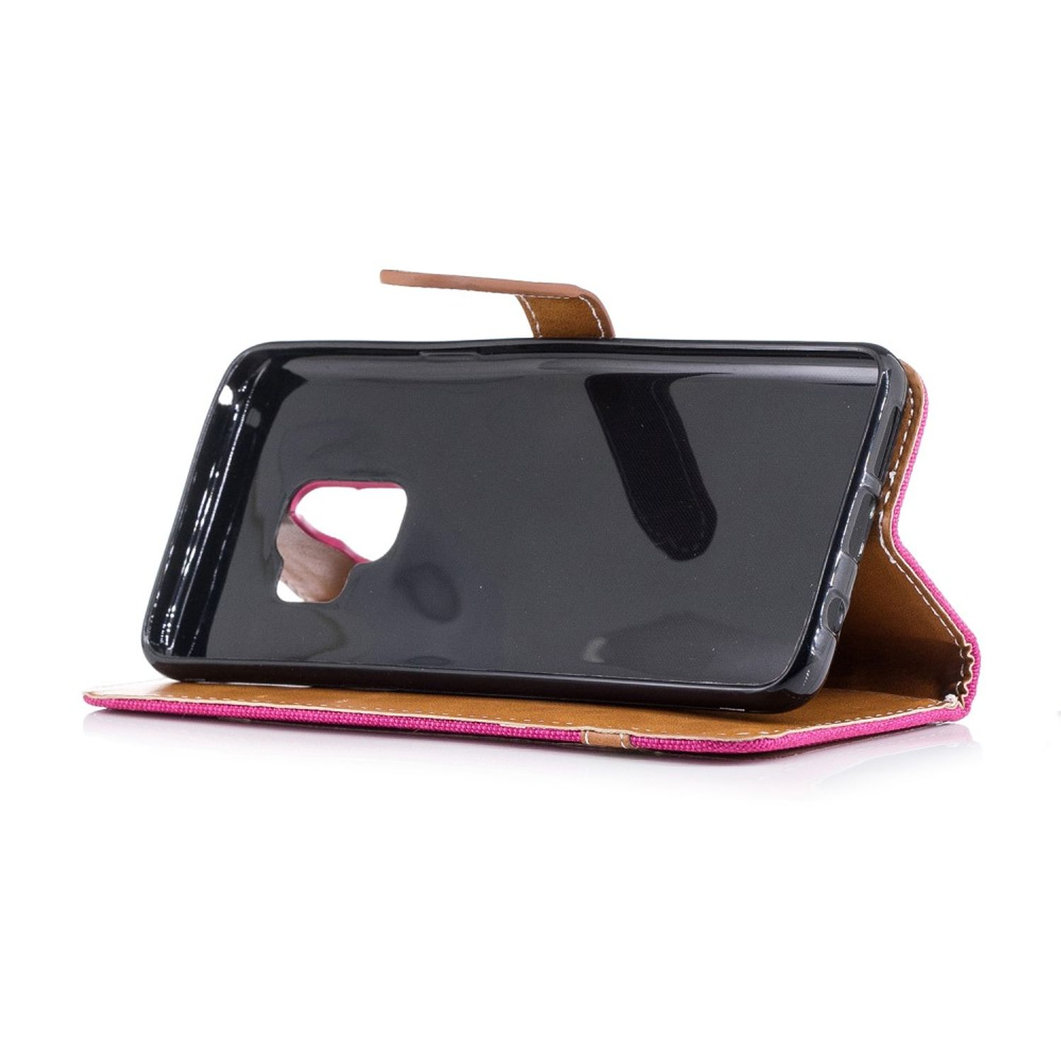 Telefon in rosa-brauner Brieftasche. Das Telefon ist schwarz, der Bildschirm sichtbar.
