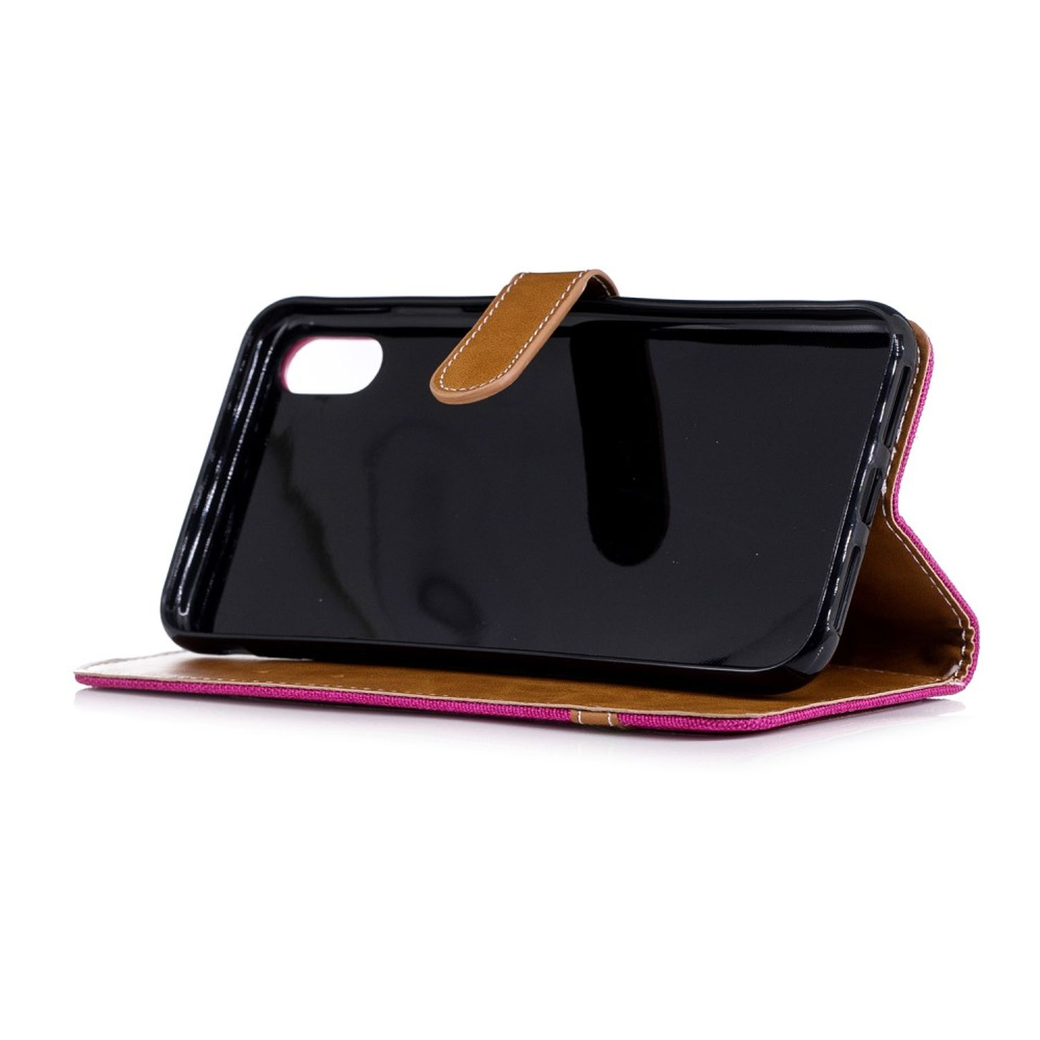 Schwarze Handyhülle. Braune, lederartige Hülle. Geöffnet, um das Telefon anzuzeigen. Weißer Hintergrund.
