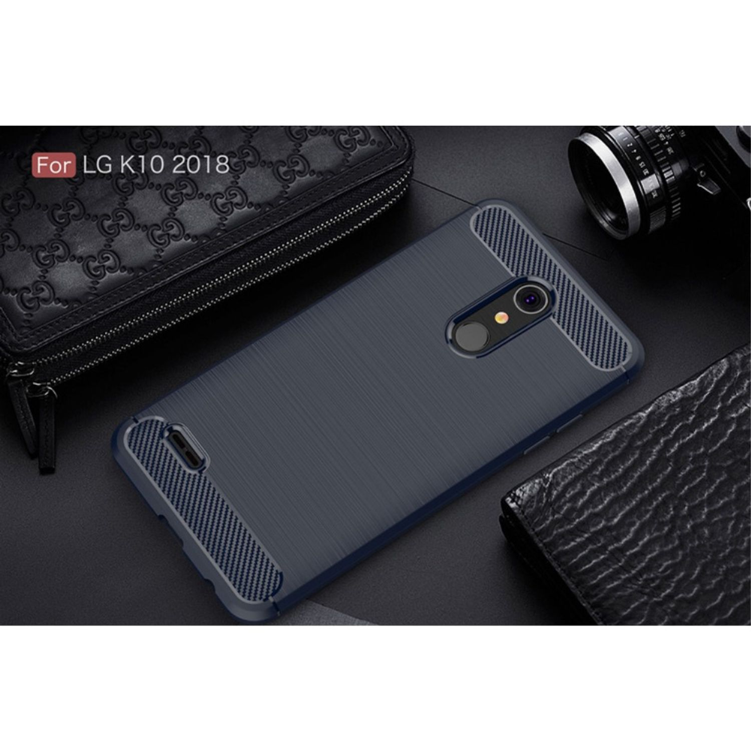 Dunkelblaue Handyhülle für LG K10 2018. Die Handyhülle hat eine strukturierte Oberfläche.