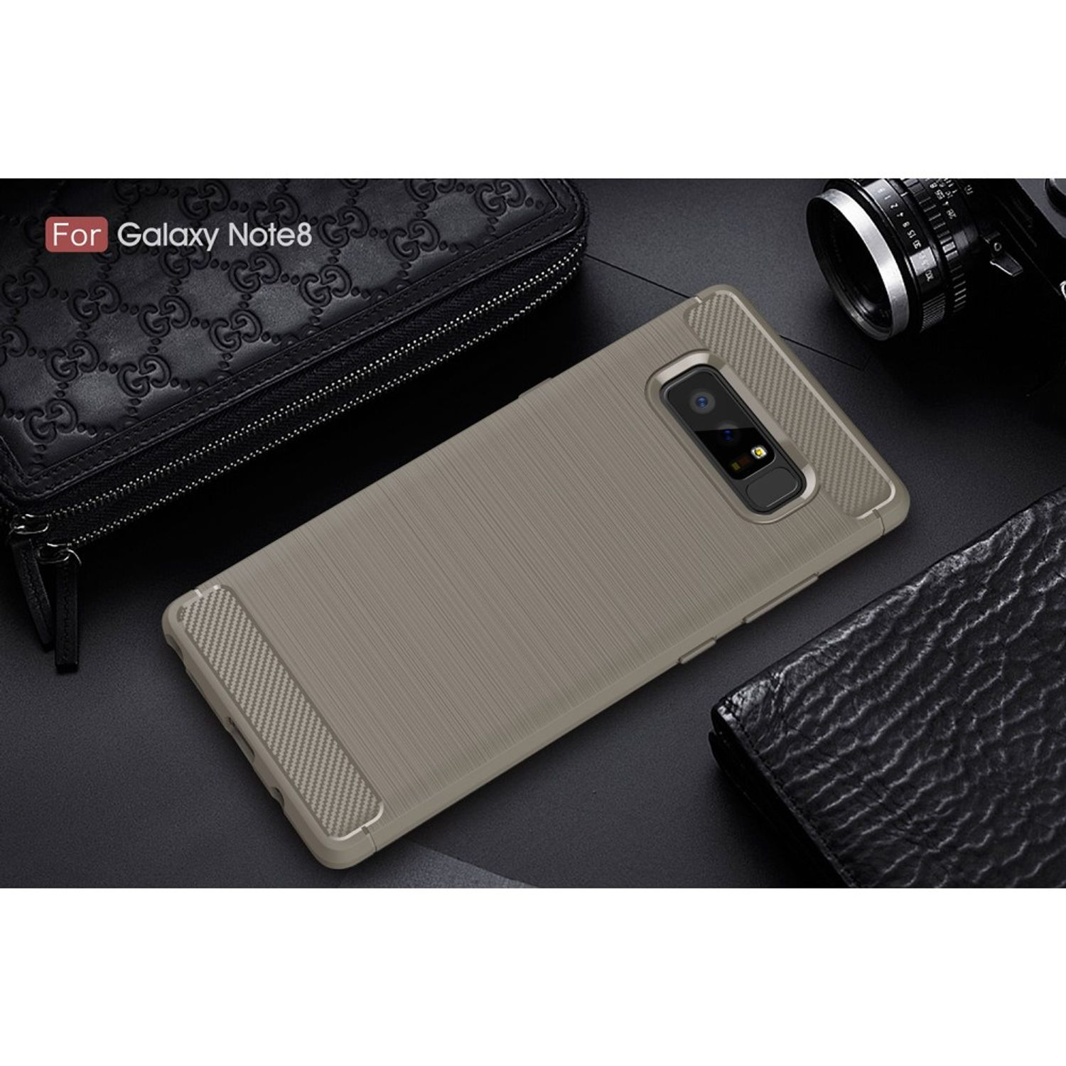 Beige Handyhülle für Galaxy Note8 auf dunkler Oberfläche, mit Geldbörse und weiterem Case.
