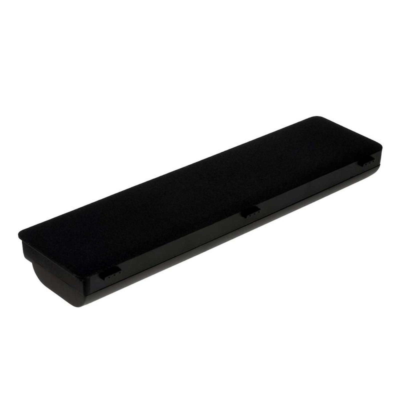Un objeto rectangular negro con una parte superior negra y un área ligeramente elevada.