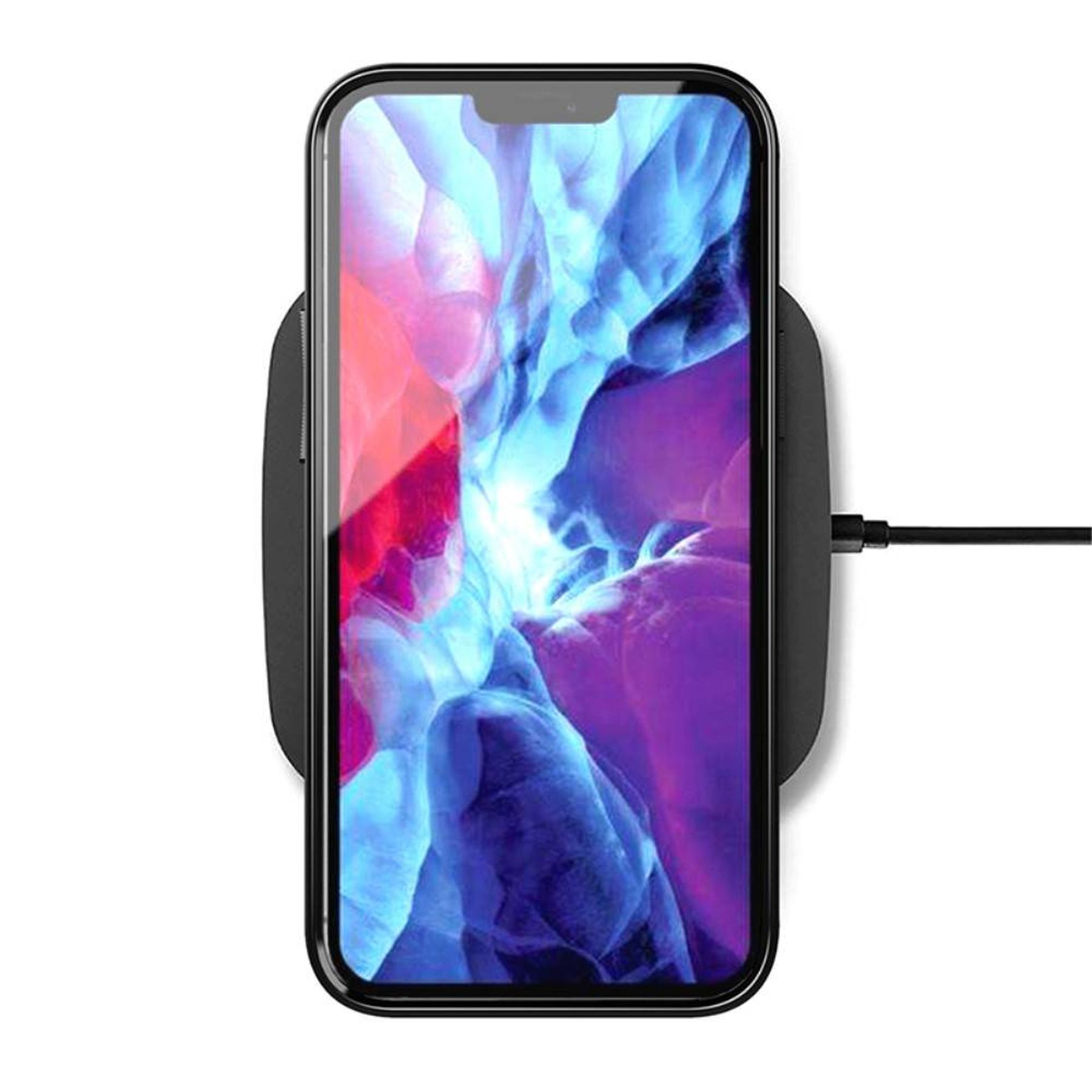 Schwarzes Telefon auf einem kabellosen Ladegerät. Der Telefonbildschirm zeigt ein farbenfrohes abstraktes Bild.