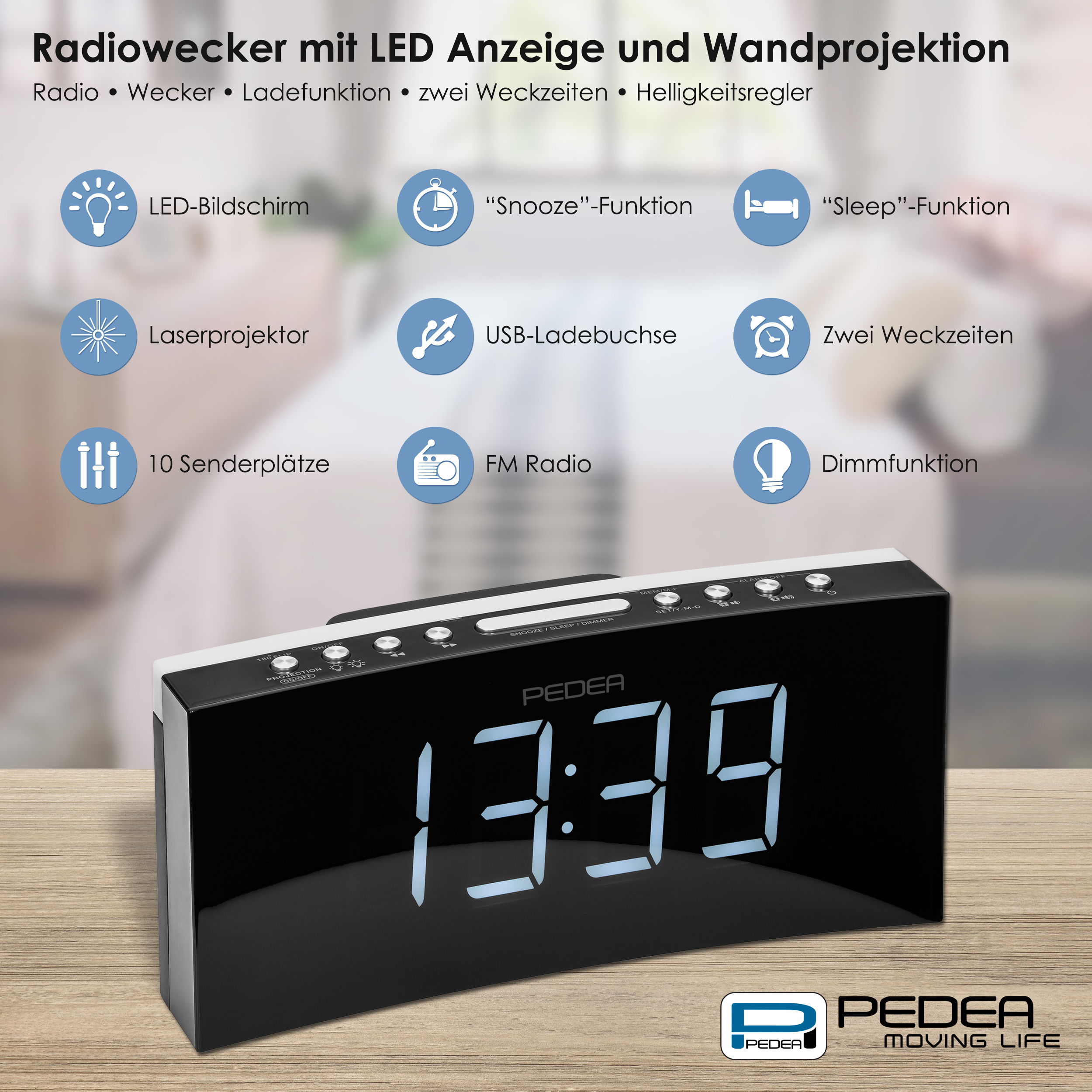 Digitaler Wecker mit schwarzem Gehäuse, zeigt die Uhrzeit an. Hat Knöpfe für verschiedene Funktionen.