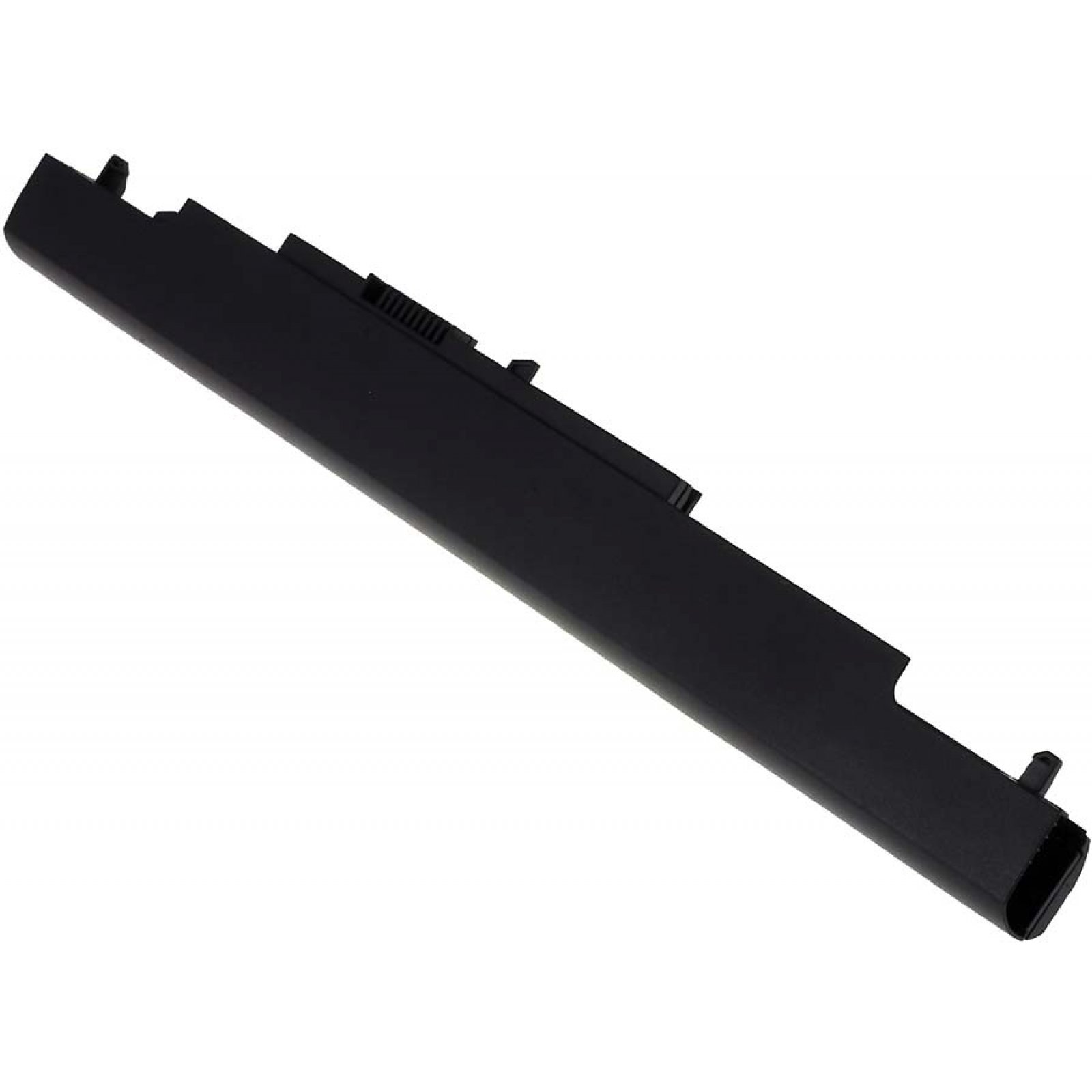 Batería negra de portátil, forma rectangular. Conectores y etiquetas.