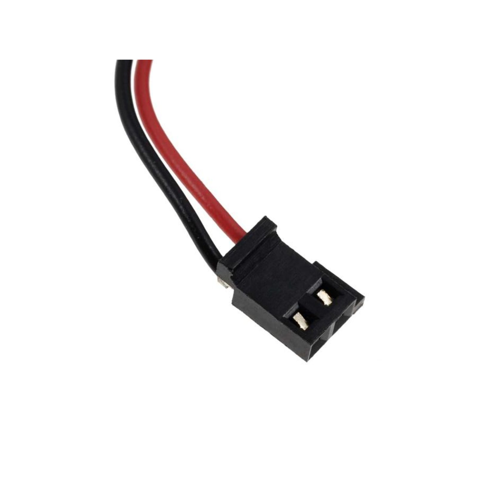 Un primer plano de un conector negro con dos pines y cables rojo y negro adjuntos. Aislado sobre blanco.